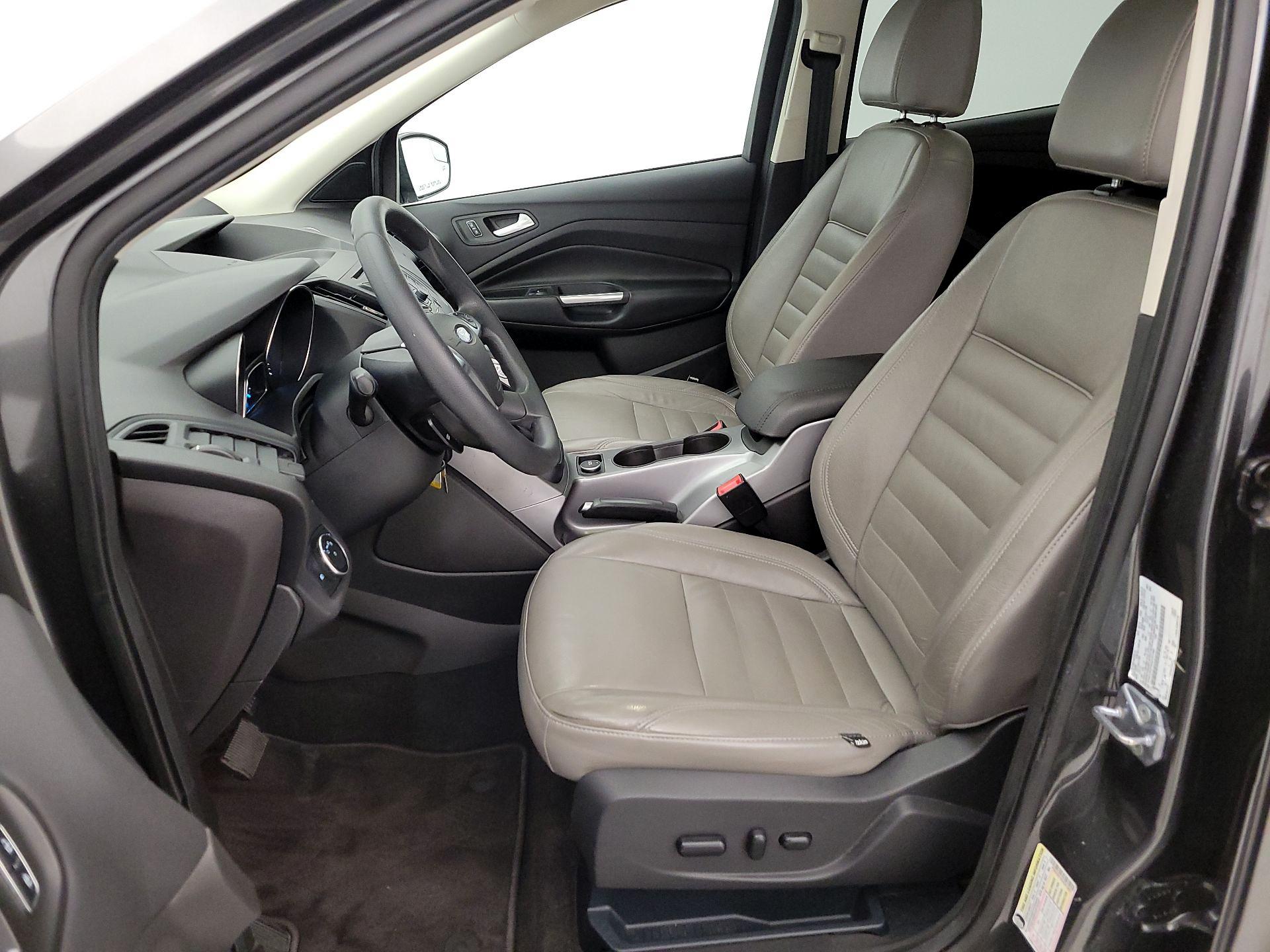 Thumbnail: 2016 Ford Escape - 11
