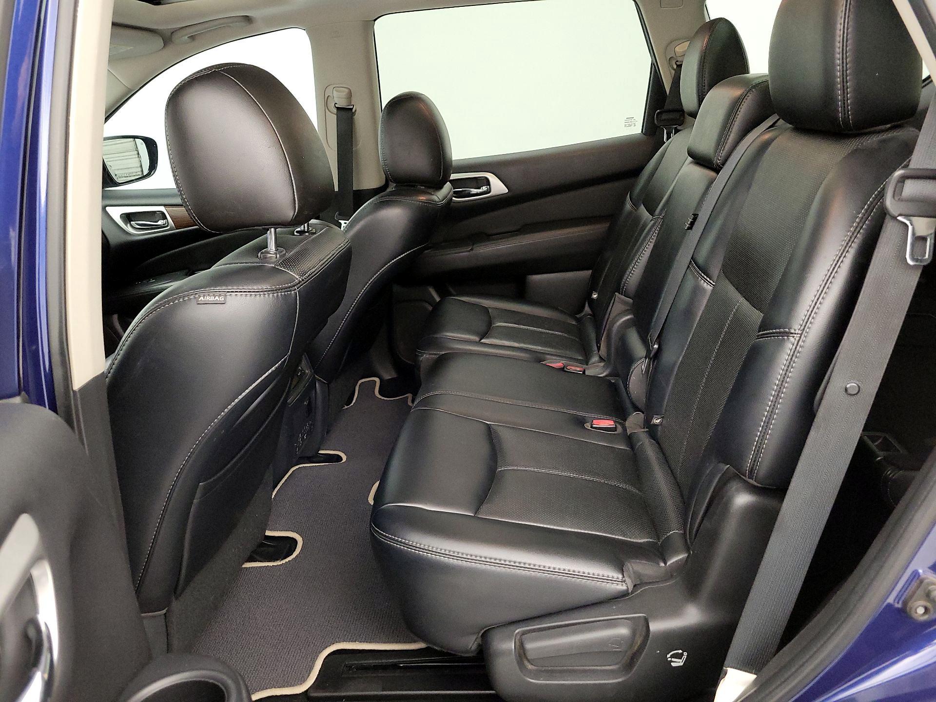 Thumbnail: 2017 Nissan Pathfinder - 20