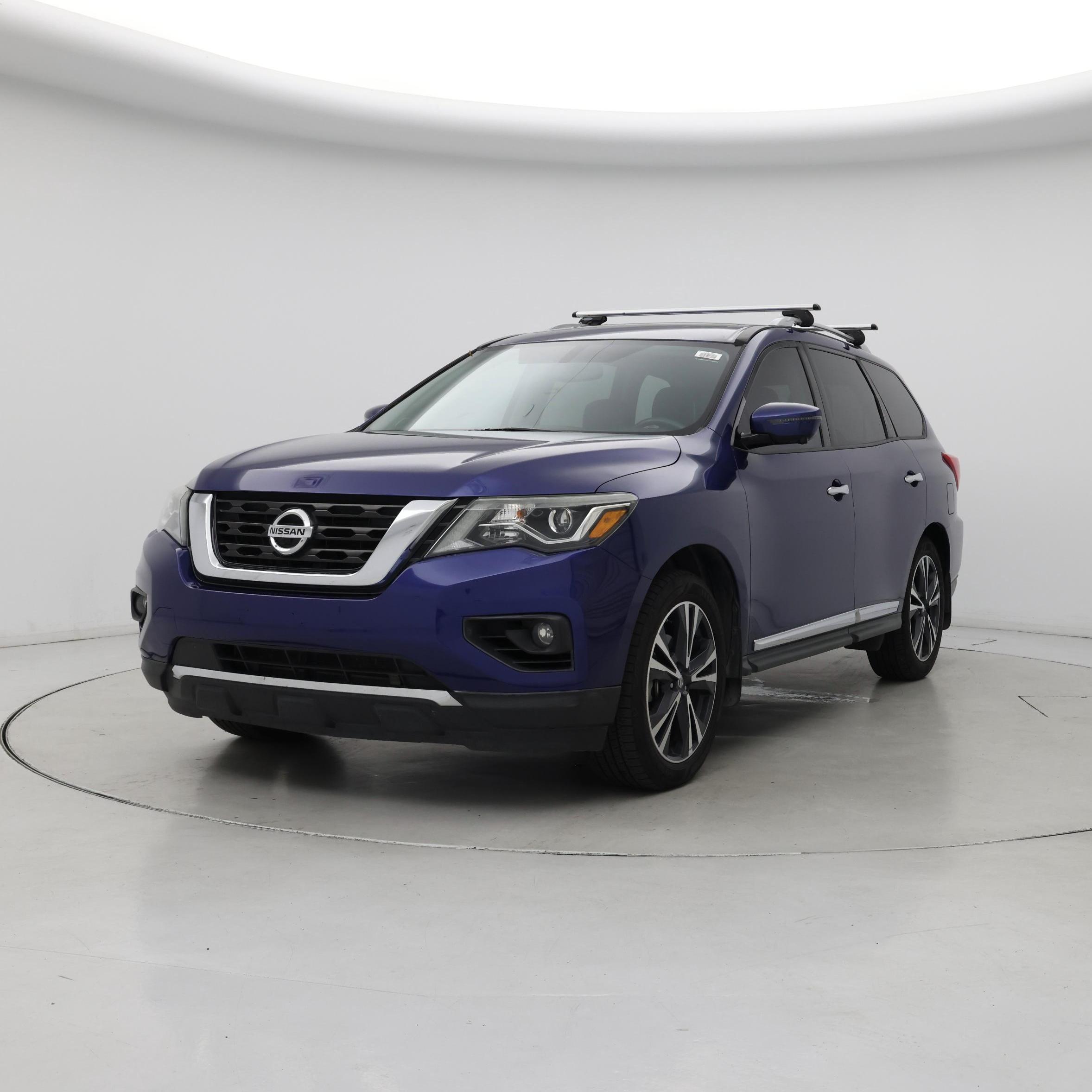 Thumbnail: 2017 Nissan Pathfinder - 4