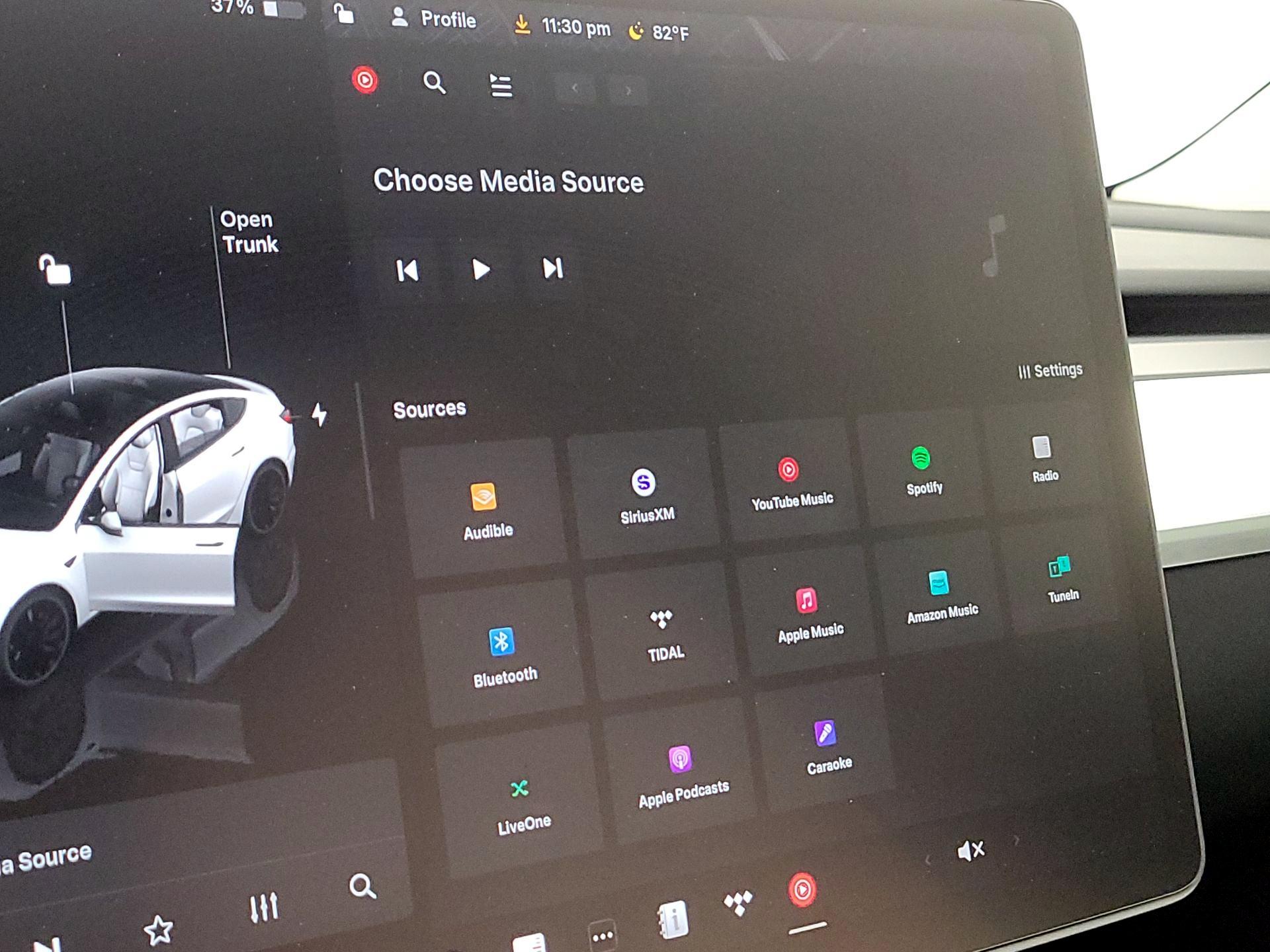 Thumbnail: 2023 Tesla Model 3 - 15