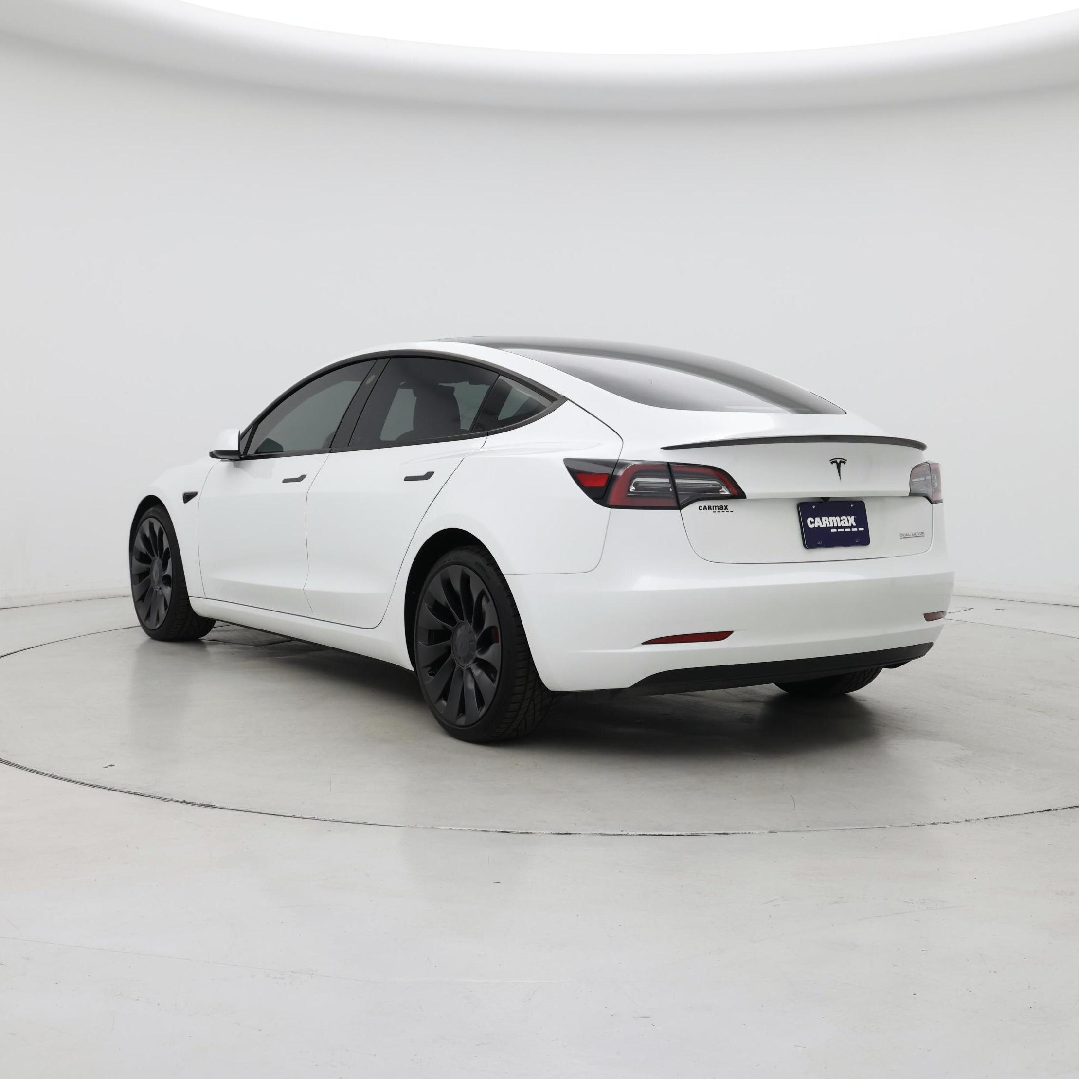 Thumbnail: 2023 Tesla Model 3 - 2