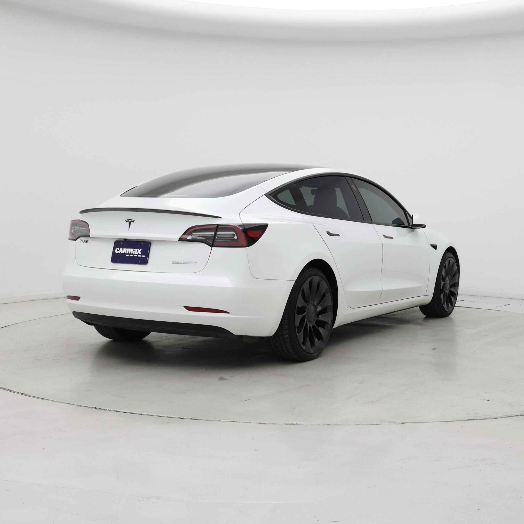 Thumbnail: 2023 Tesla Model 3 - 8