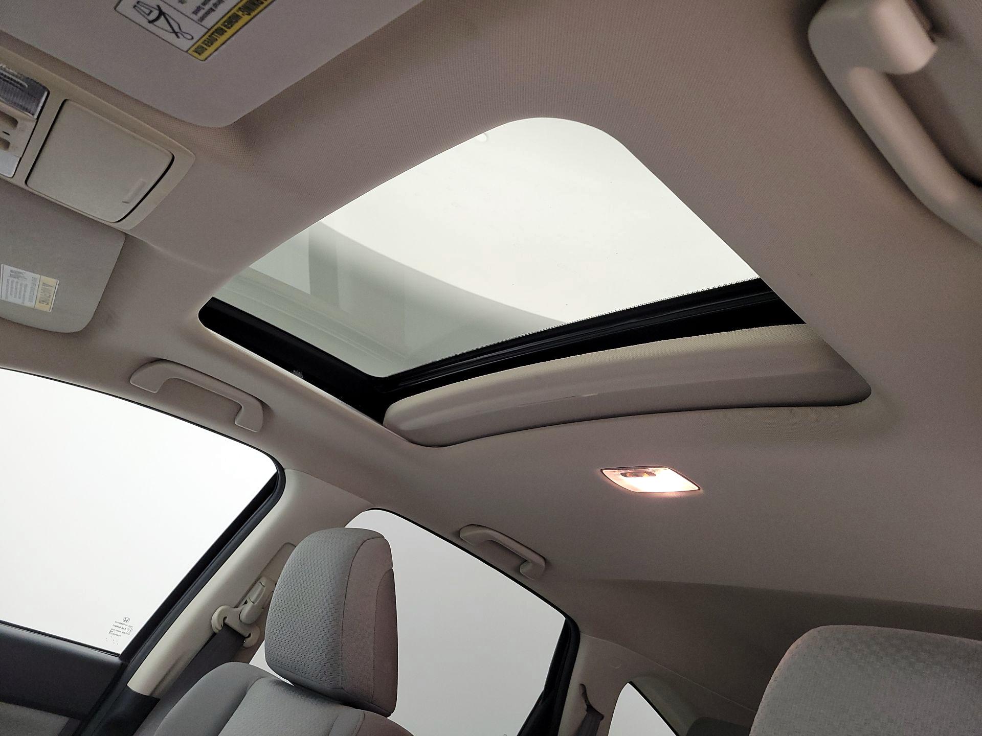 Thumbnail: 2015 Honda CR-V - 18