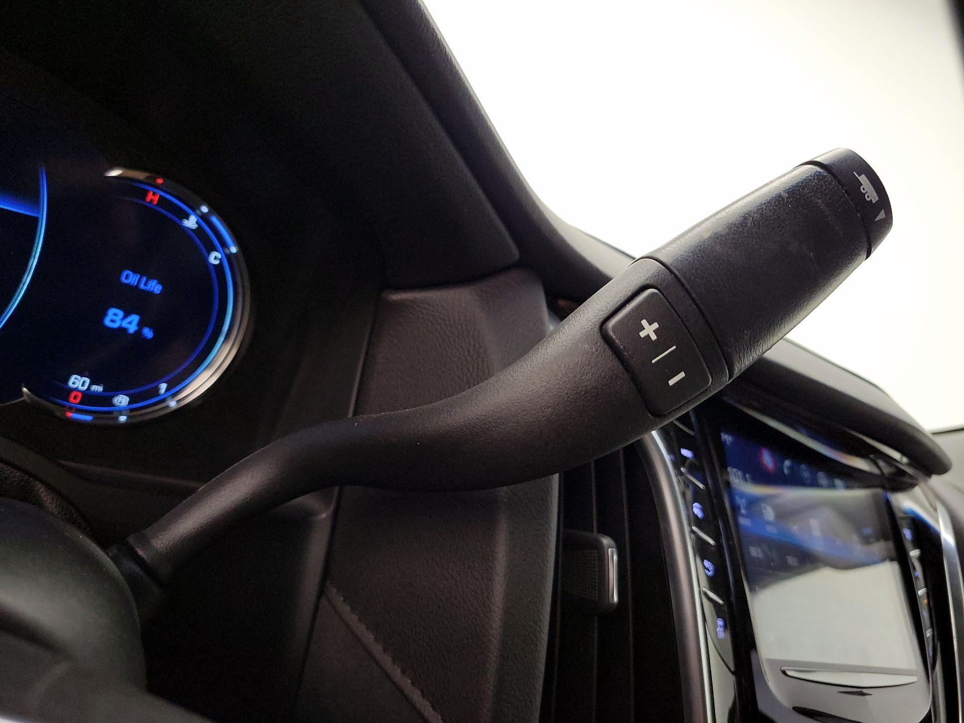 Thumbnail: 2020 Cadillac Escalade - 18