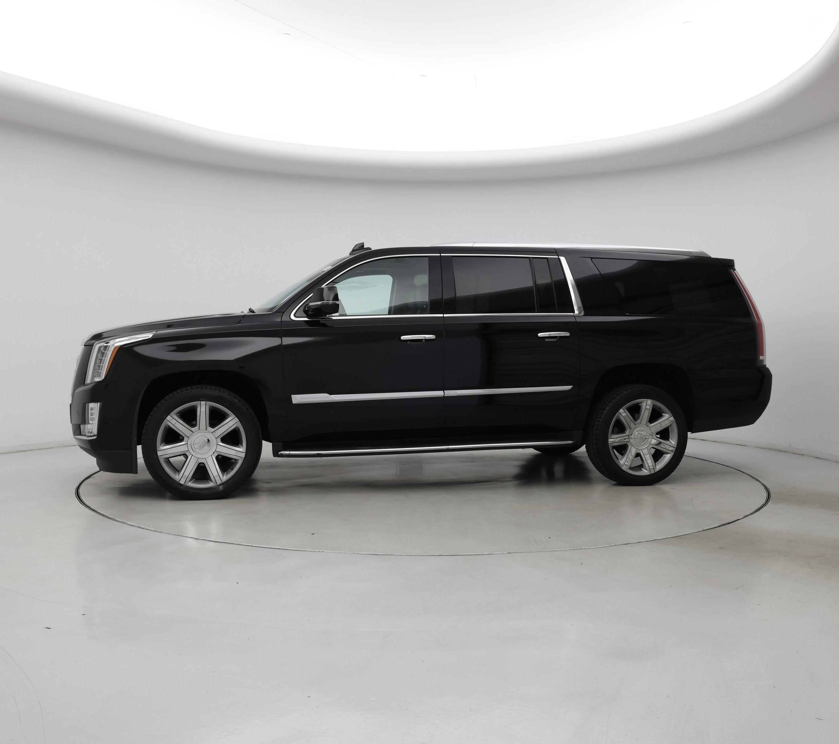 Thumbnail: 2020 Cadillac Escalade - 3