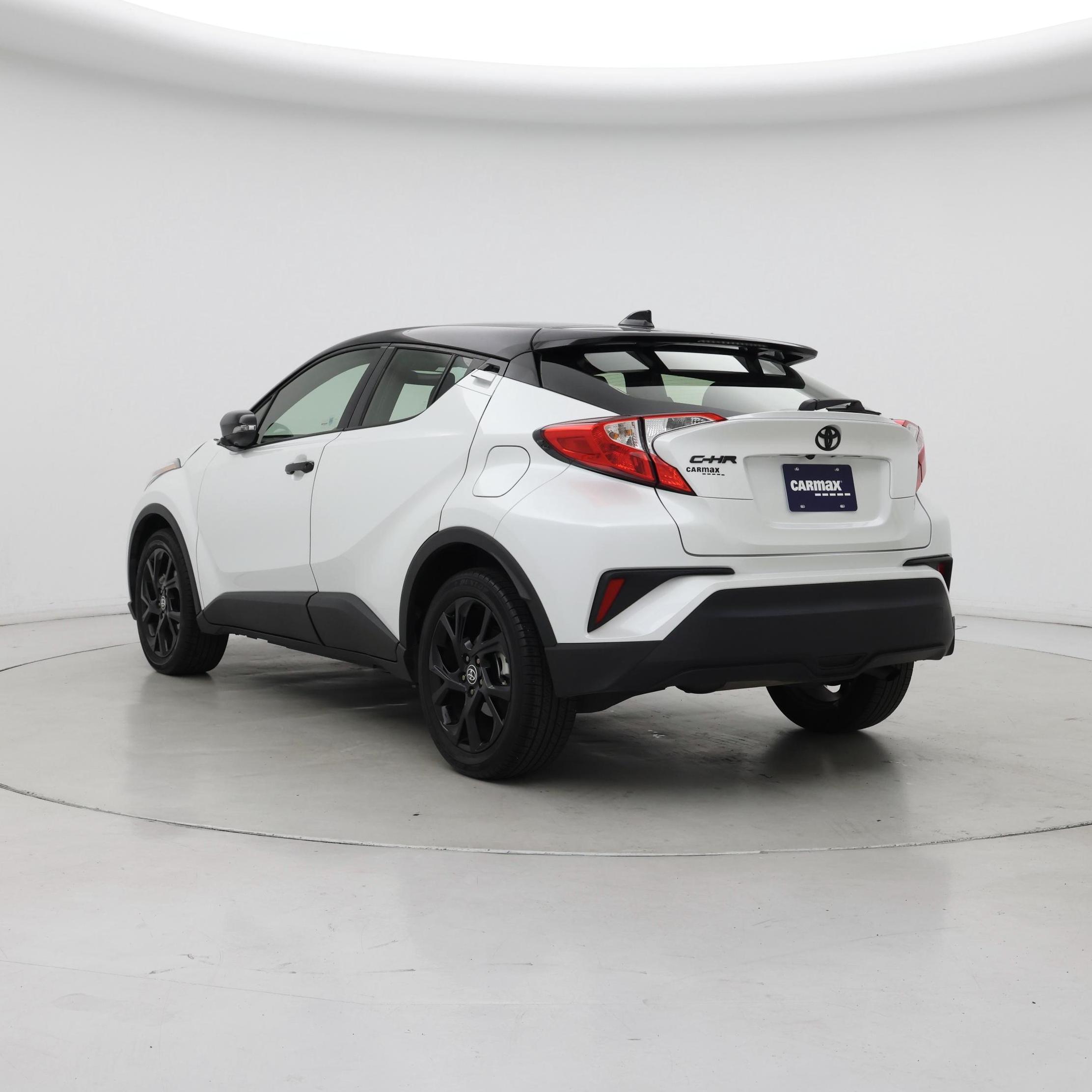 Thumbnail: 2022 Toyota C-HR - 2