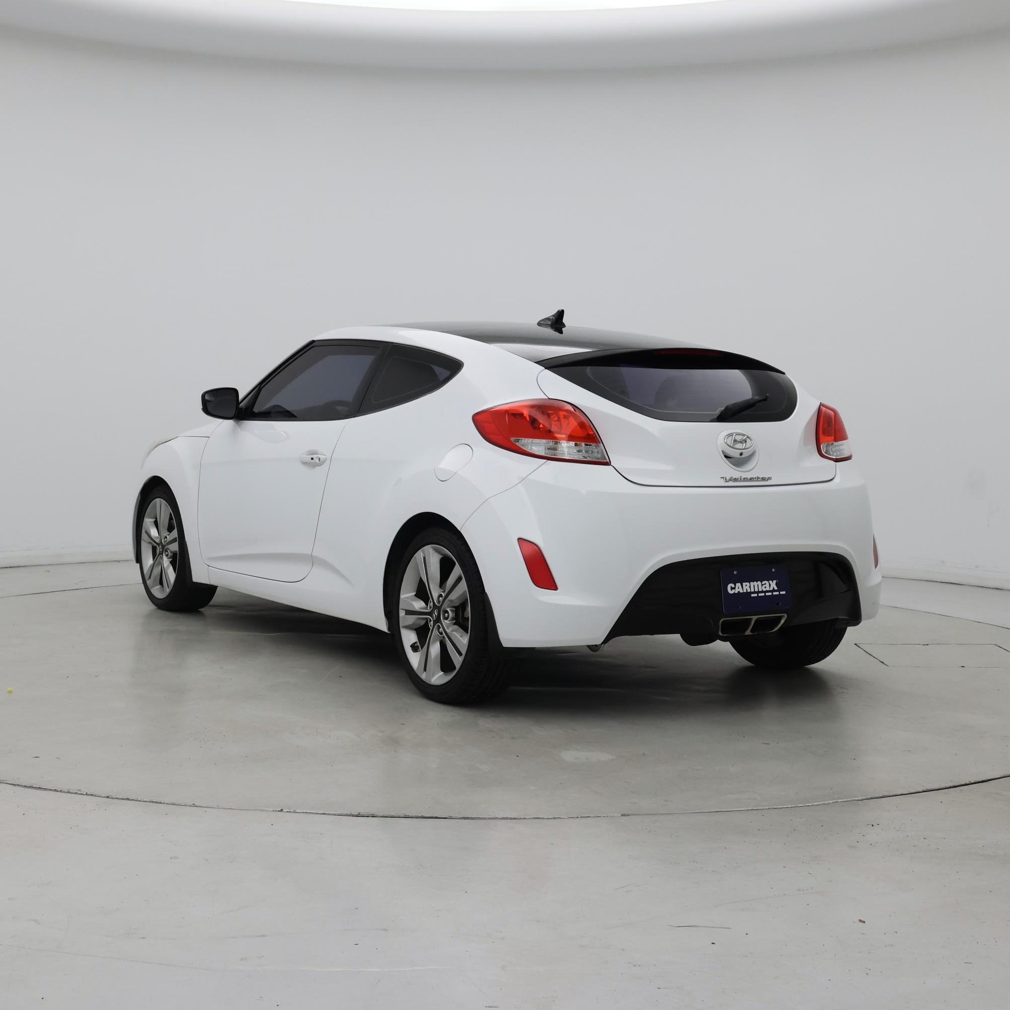 Thumbnail: 2017 Hyundai Veloster - 2