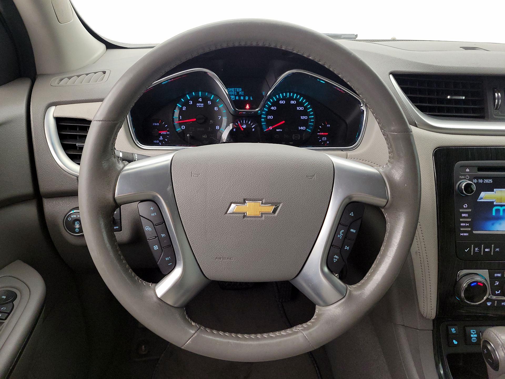 Thumbnail: 2016 Chevrolet Traverse - 10