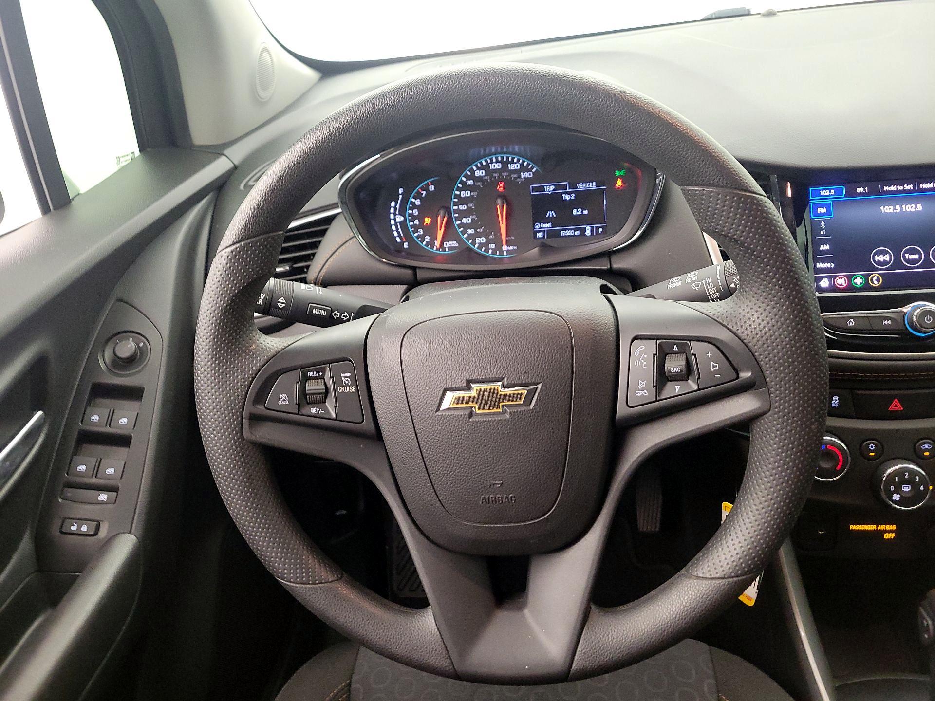 Thumbnail: 2020 Chevrolet Trax - 10