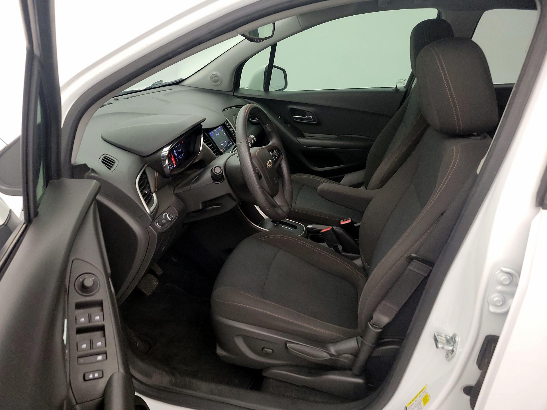Thumbnail: 2020 Chevrolet Trax - 11