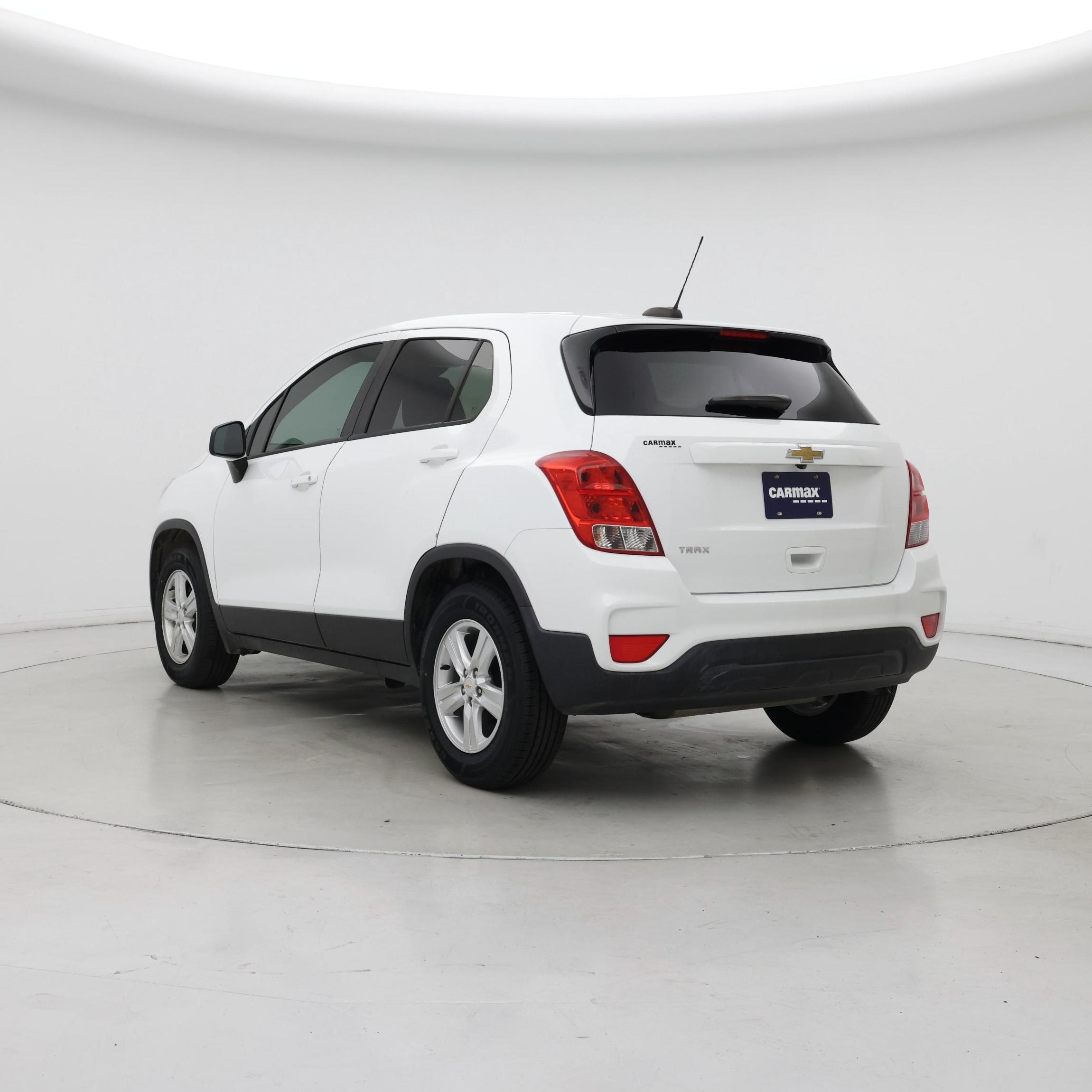 Thumbnail: 2020 Chevrolet Trax - 2