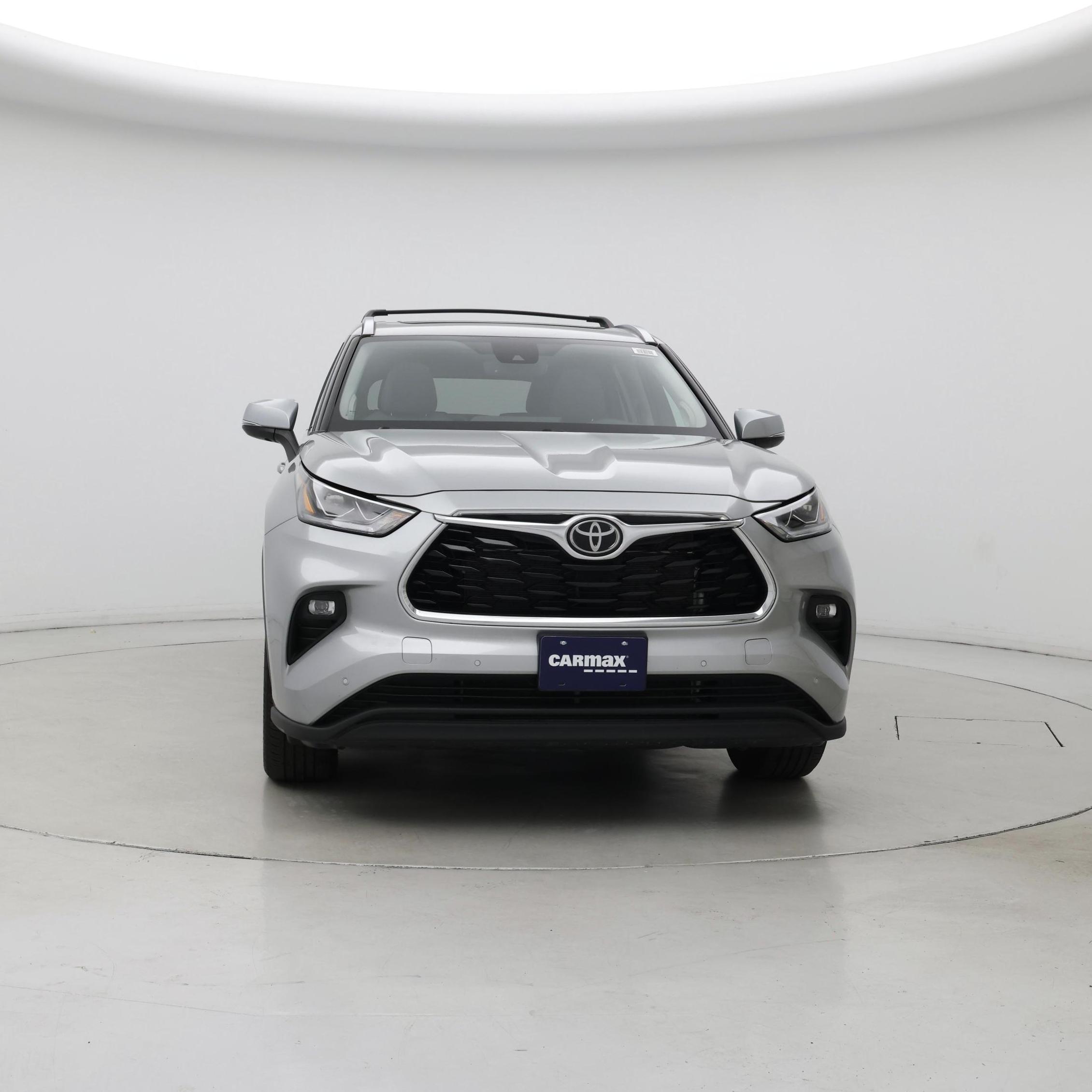 Thumbnail: 2023 Toyota Highlander - 5
