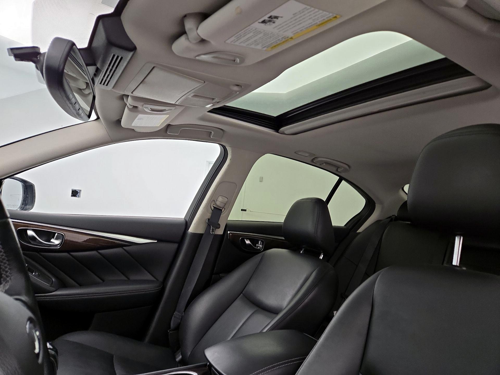 Thumbnail: 2019 INFINITI Q50 - 19
