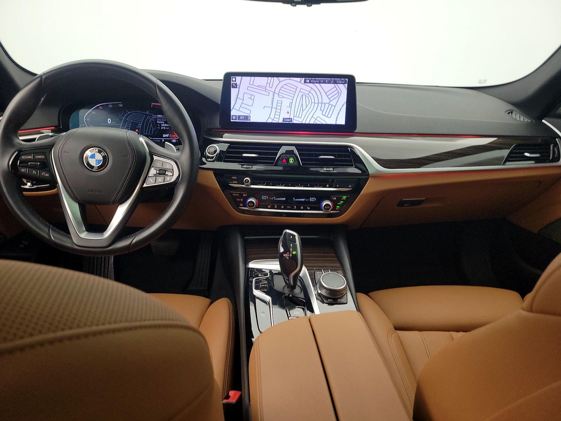 Thumbnail: 2021 BMW 5 Series - 9