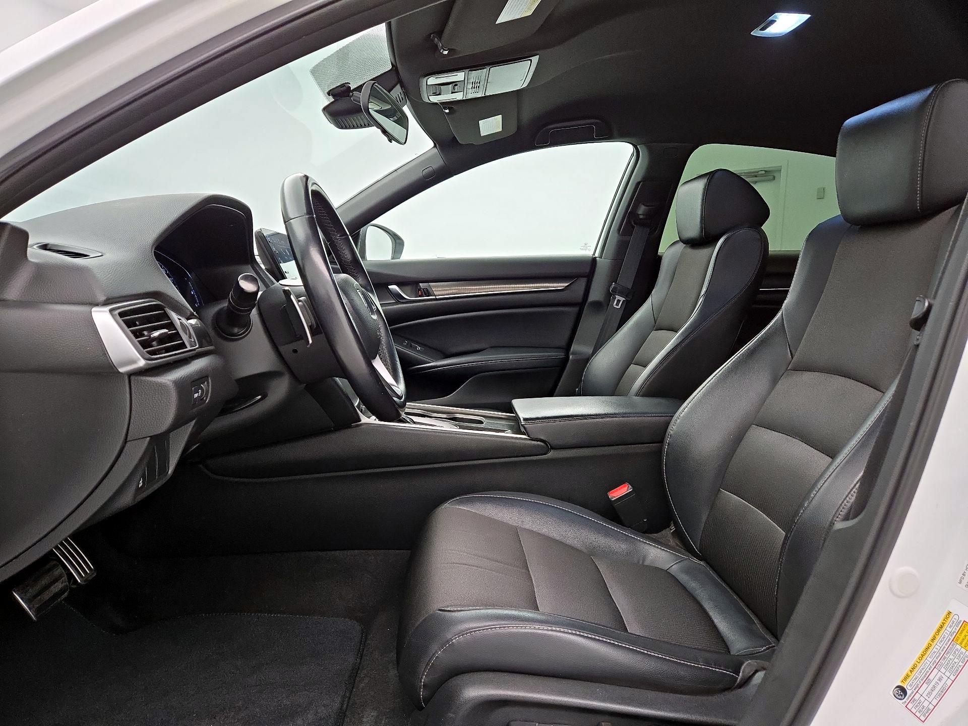 Thumbnail: 2018 Honda Accord - 11