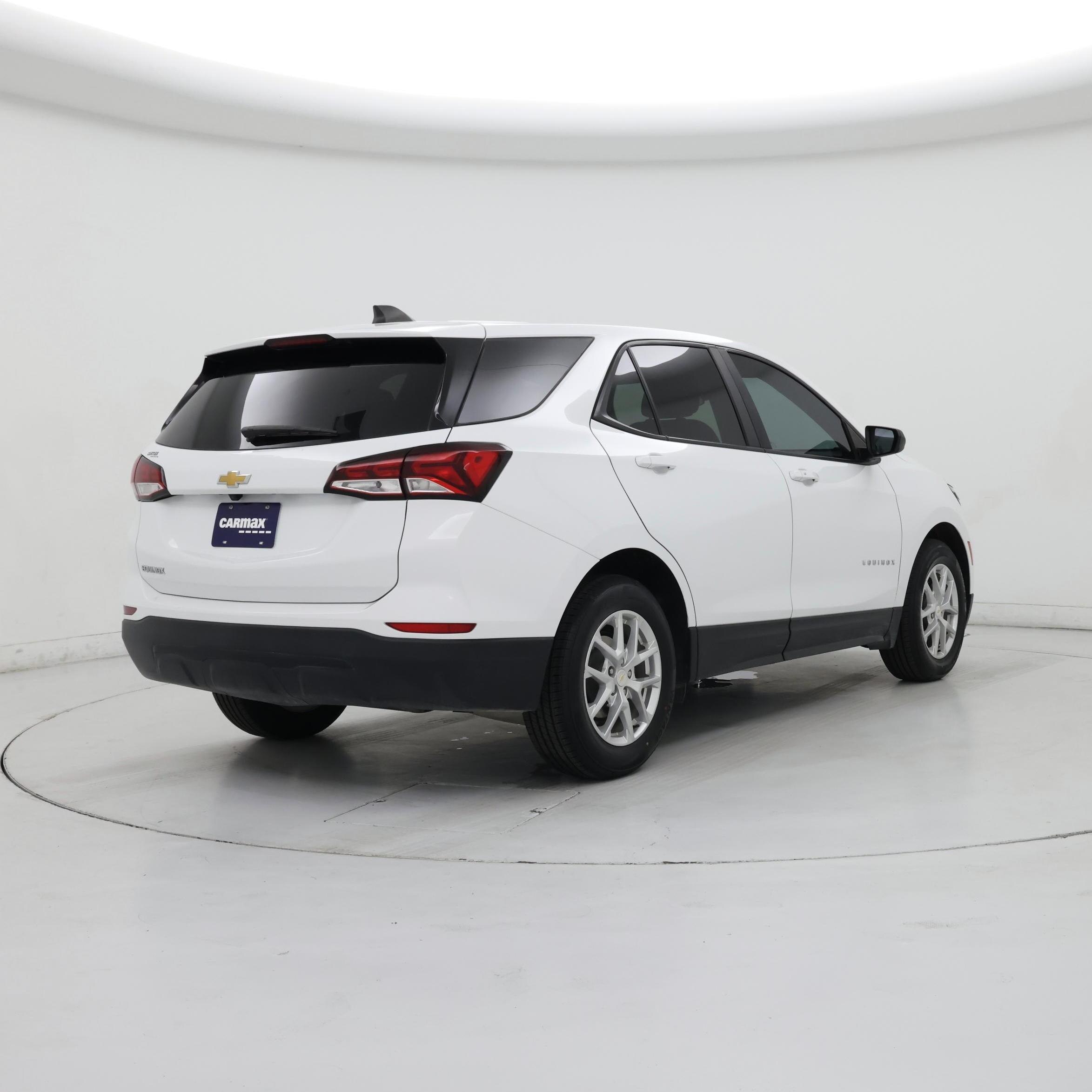 Thumbnail: 2022 Chevrolet Equinox - 8