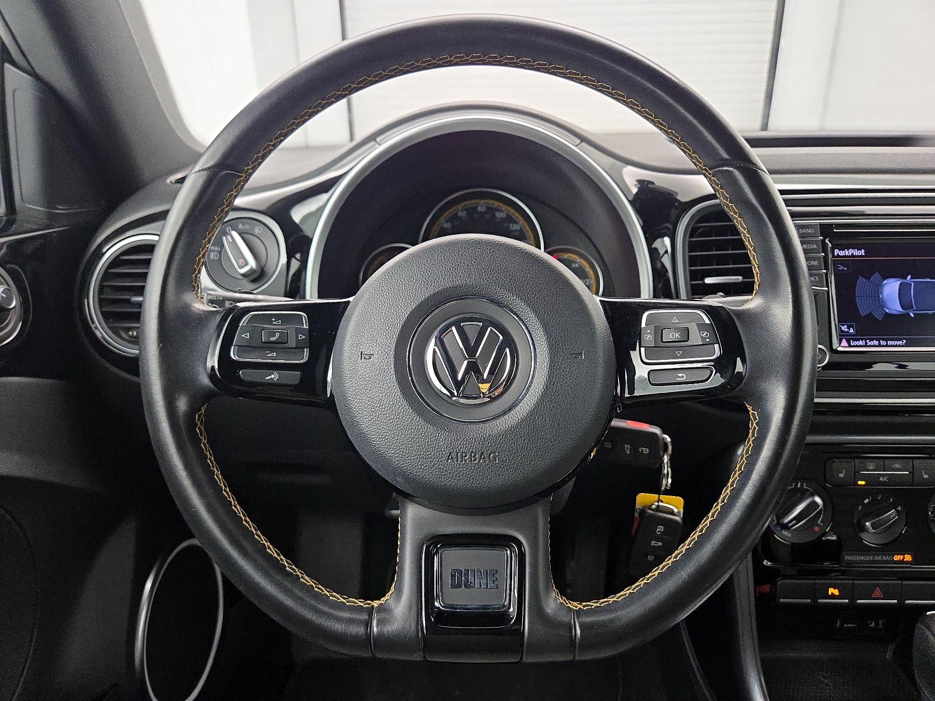 Thumbnail: 2017 Volkswagen Beetle - 10