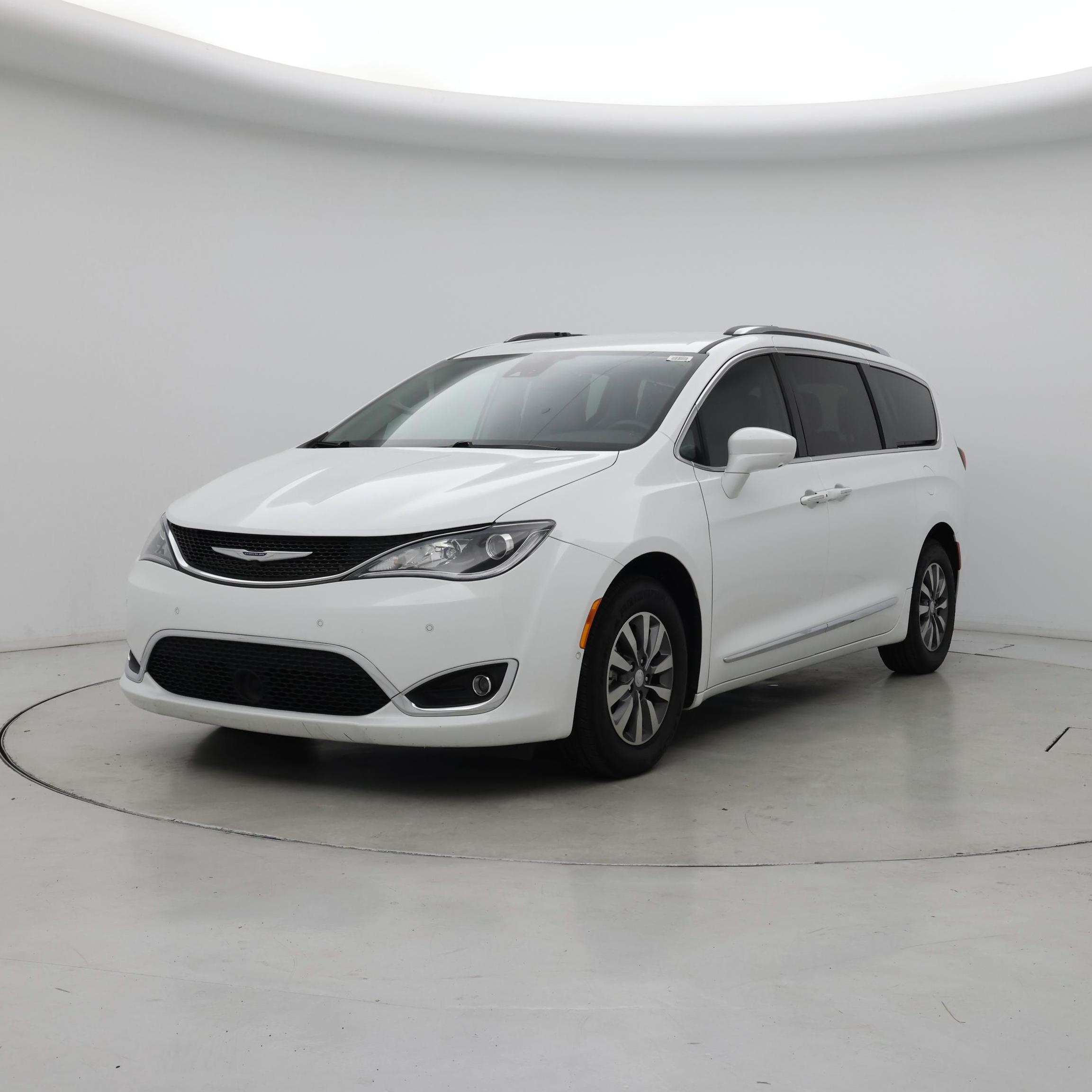 Thumbnail: 2020 Chrysler Pacifica - 4