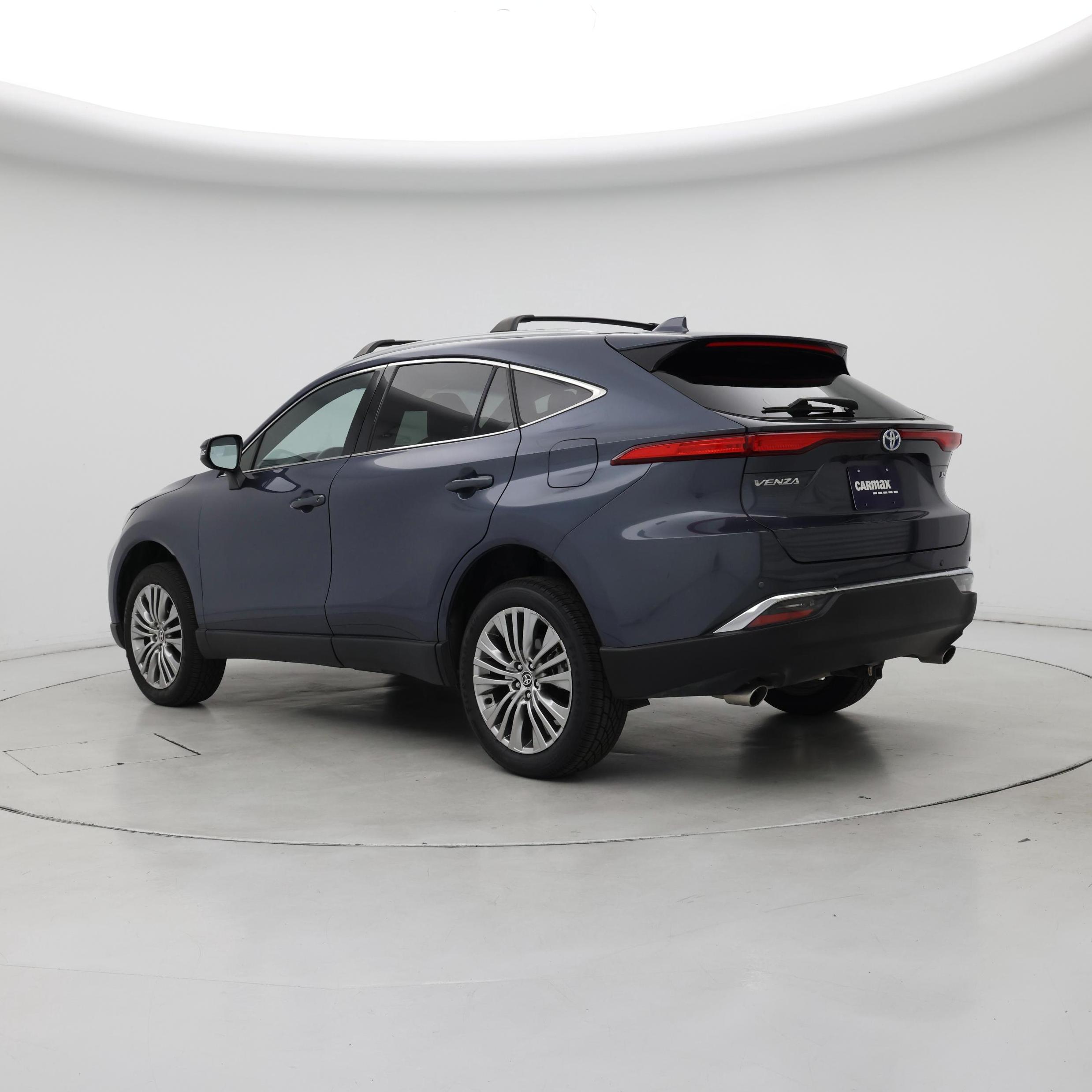 Thumbnail: 2023 Toyota Venza - 2
