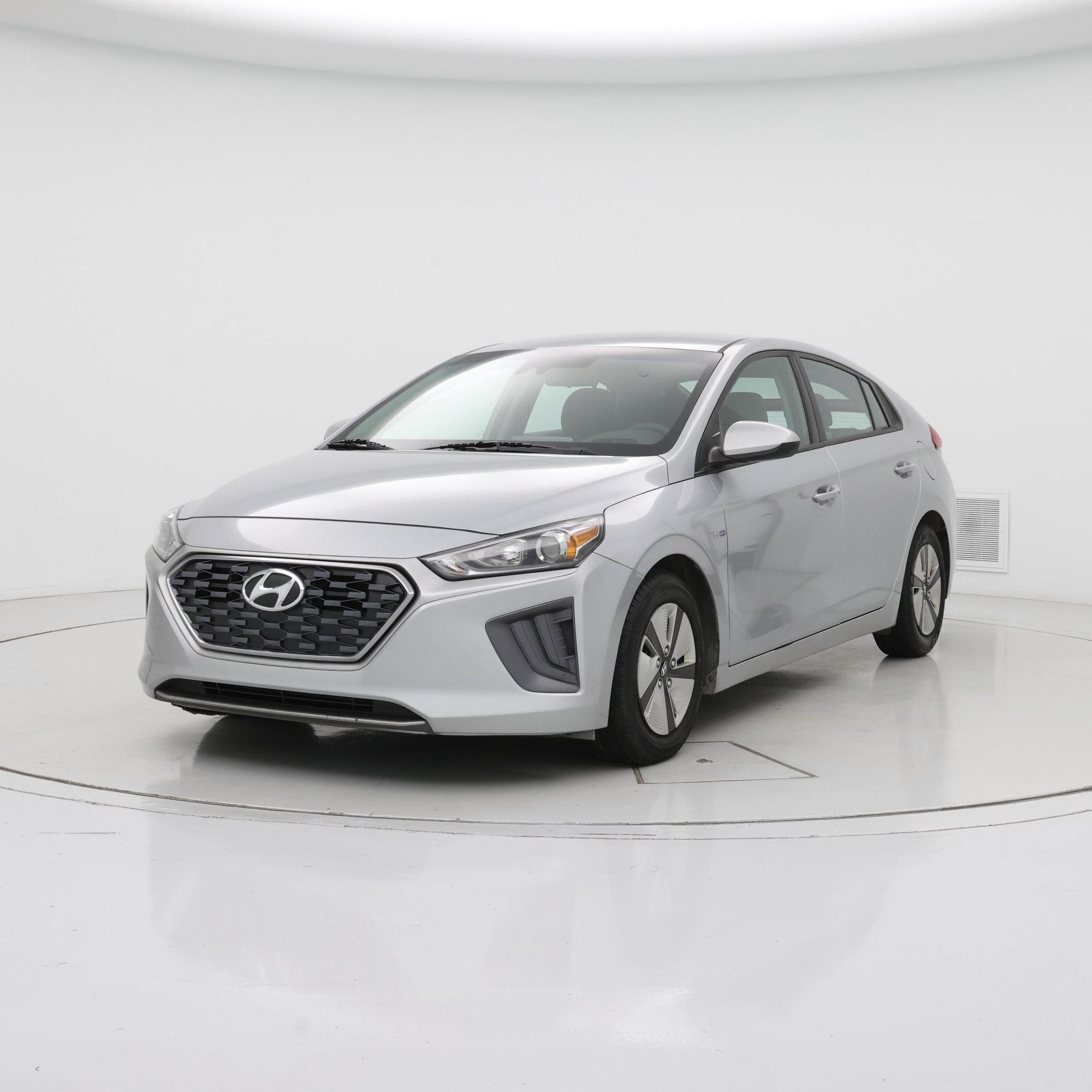 Thumbnail: 2020 Hyundai Ioniq - 4
