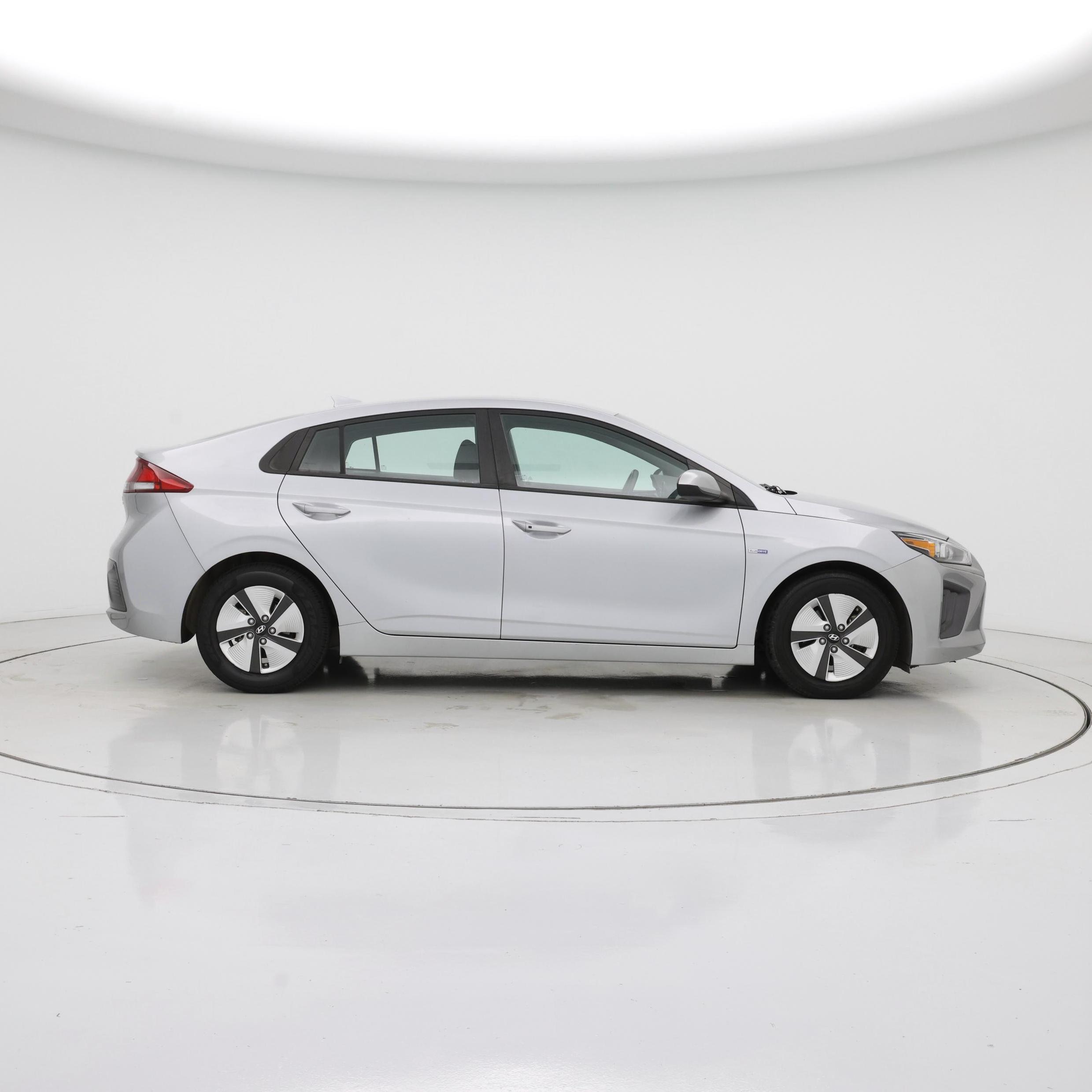 Thumbnail: 2020 Hyundai Ioniq - 7