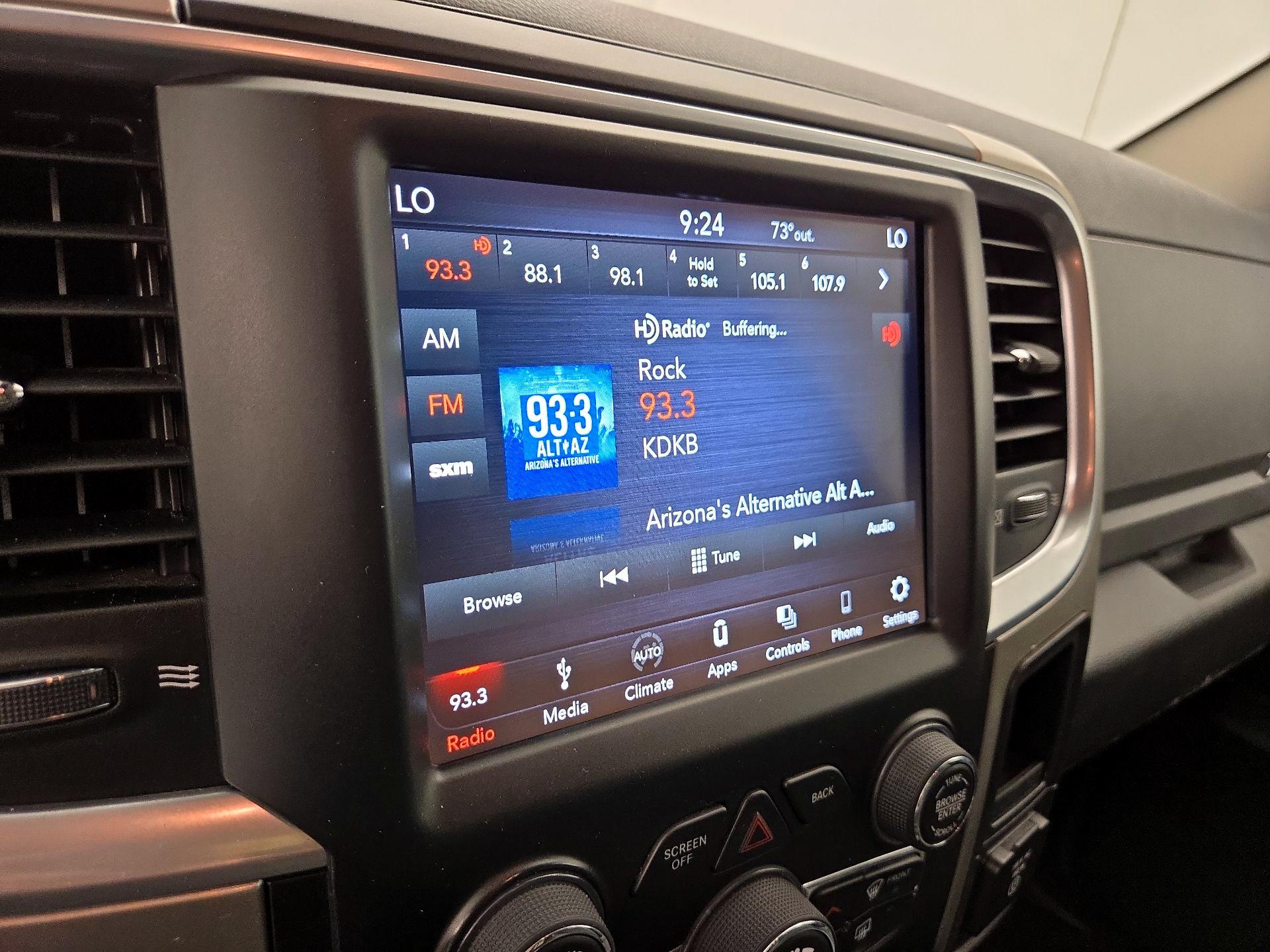 Thumbnail: 2019 RAM 1500 Classic - 15