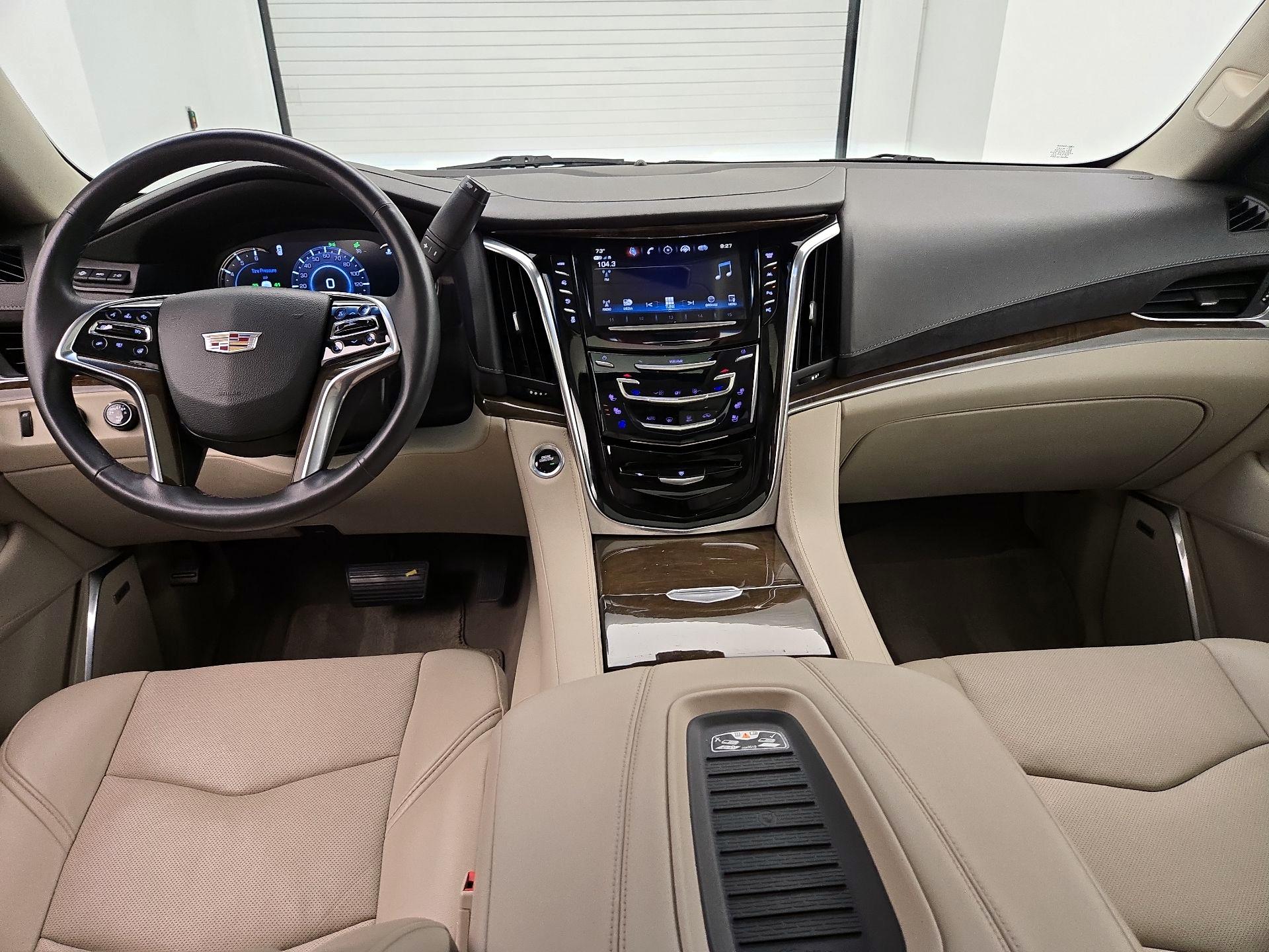 Thumbnail: 2018 Cadillac Escalade - 9