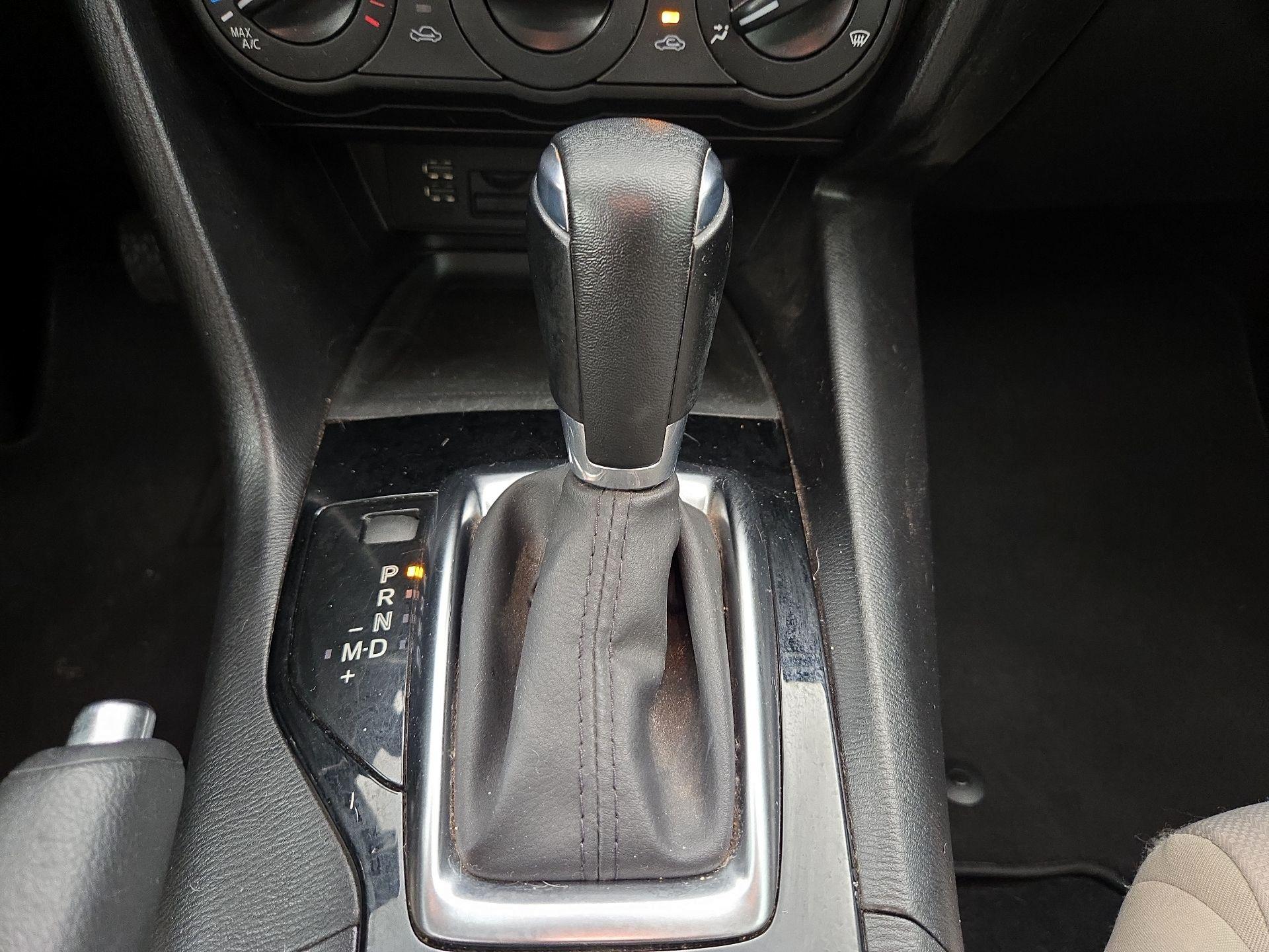Thumbnail: 2015 Mazda Mazda3 - 16