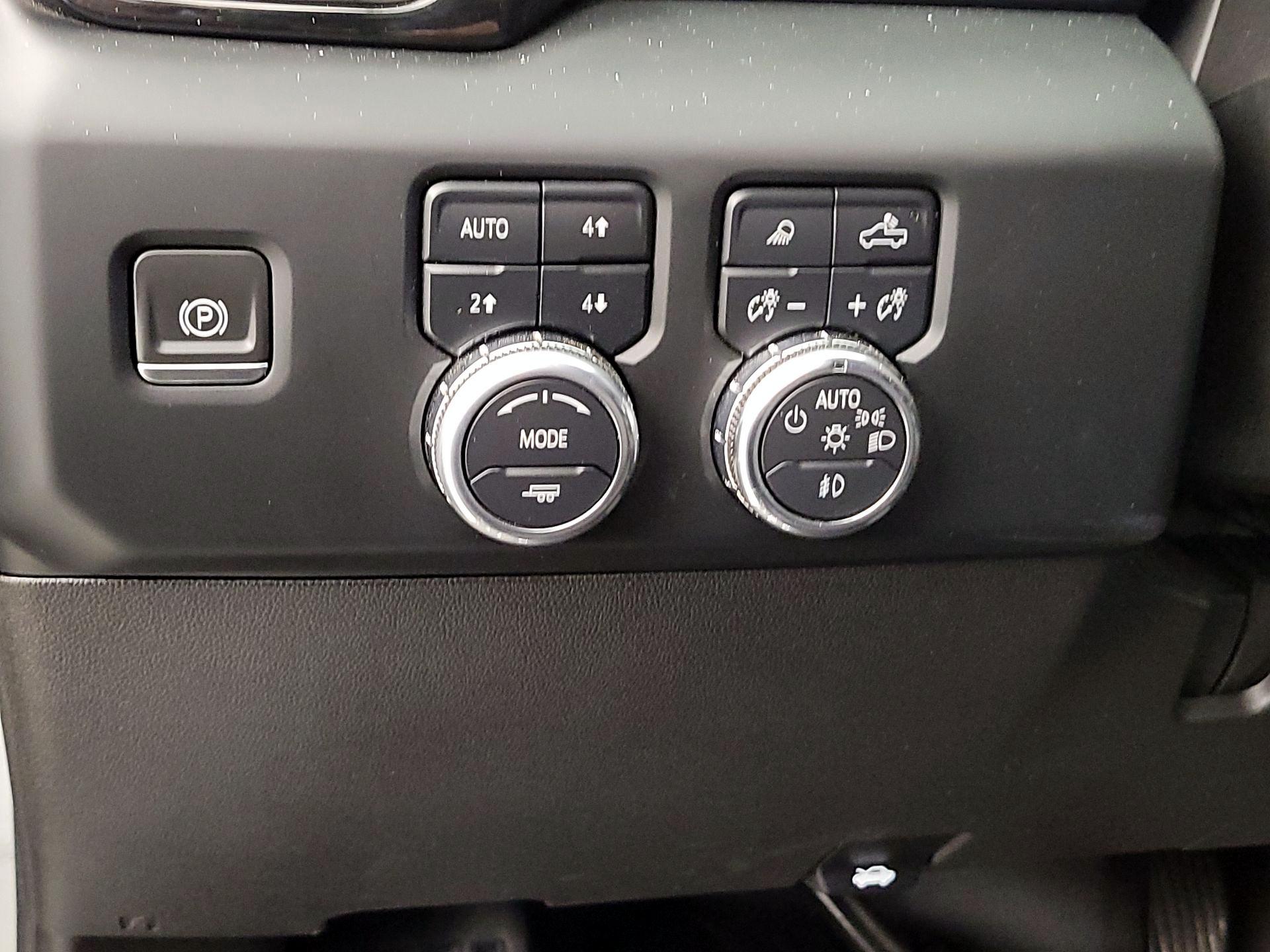 Thumbnail: 2024 GMC Sierra 2500 - 13