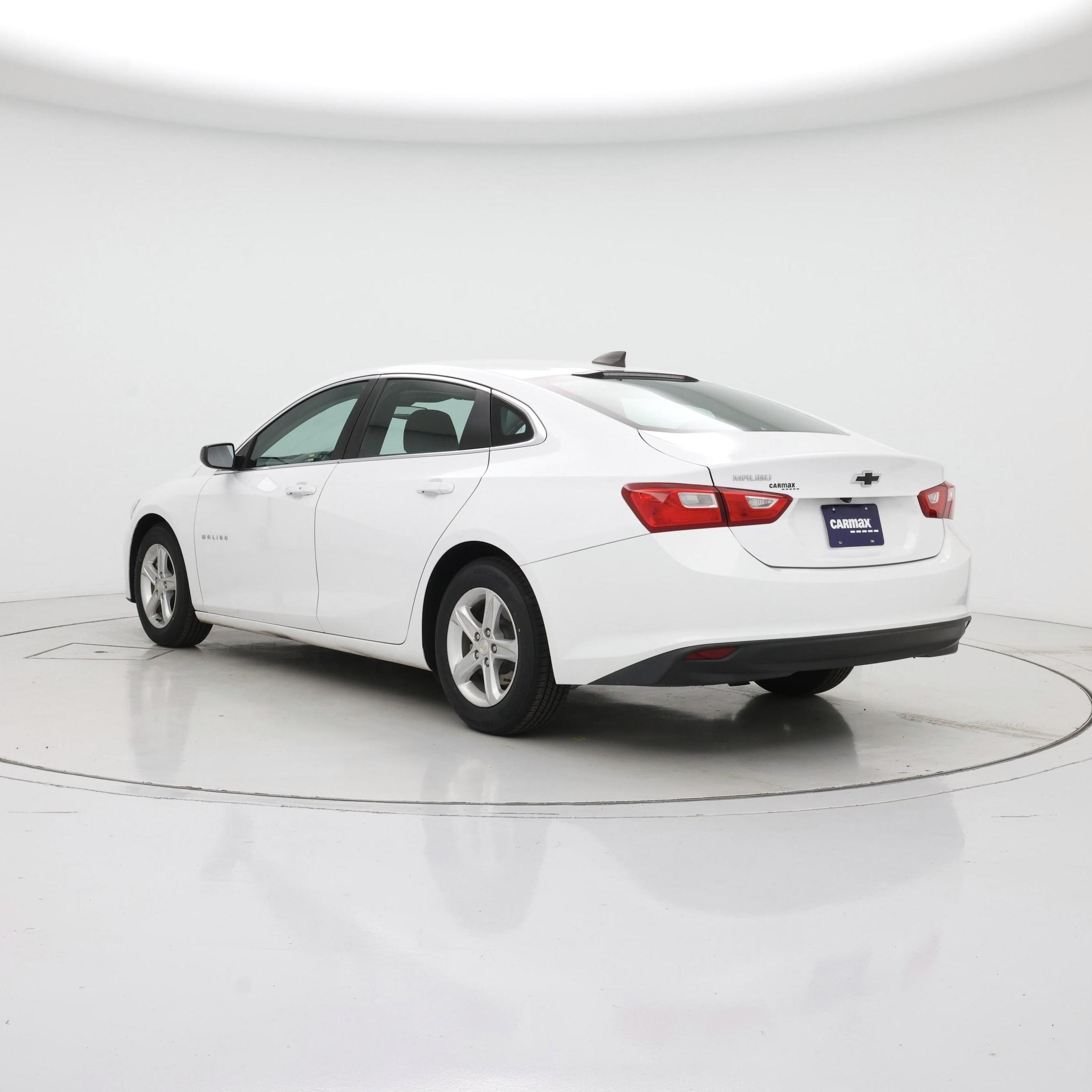 Thumbnail: 2020 Chevrolet Malibu - 2