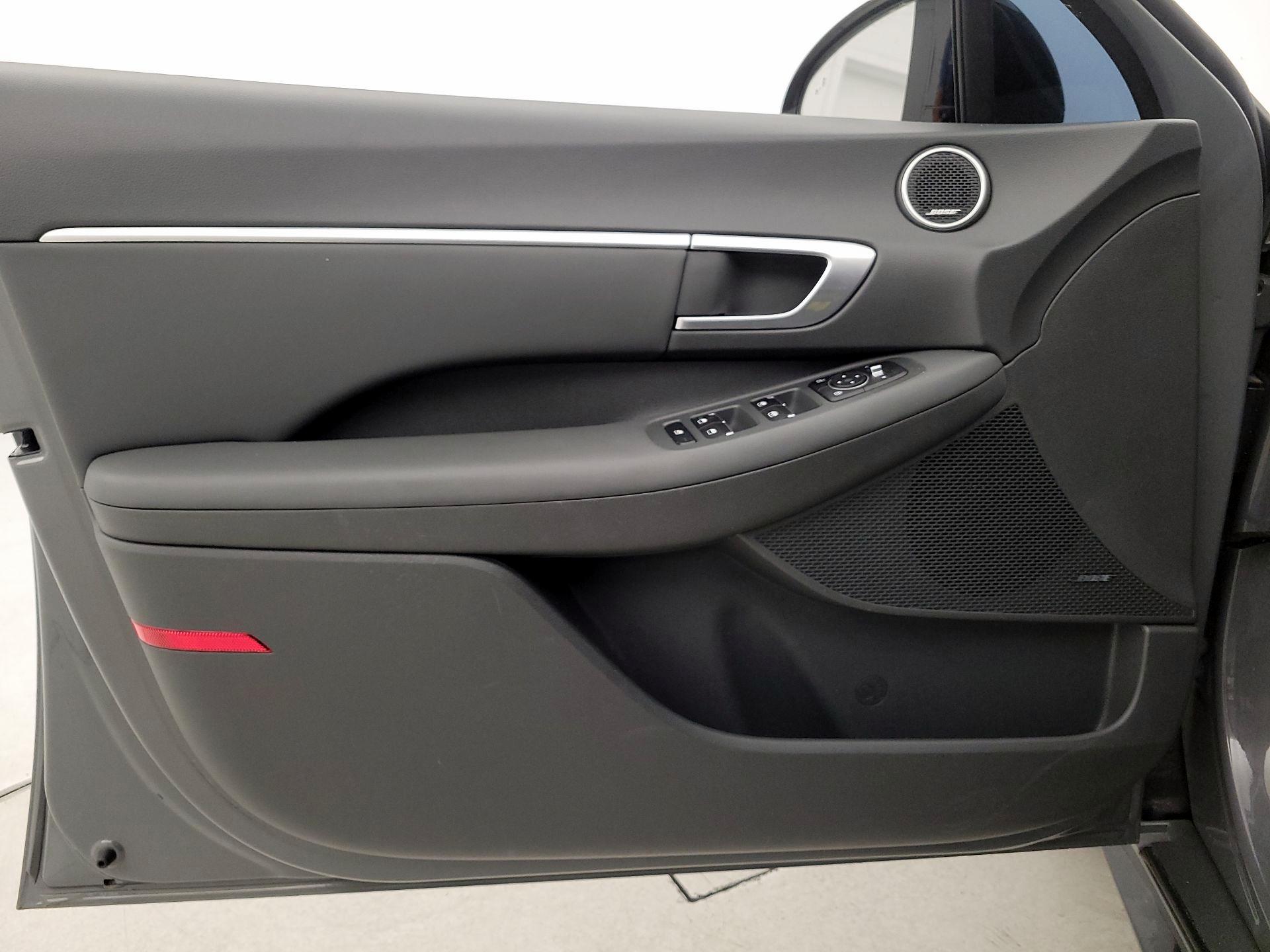 Thumbnail: 2021 Hyundai Sonata - 12