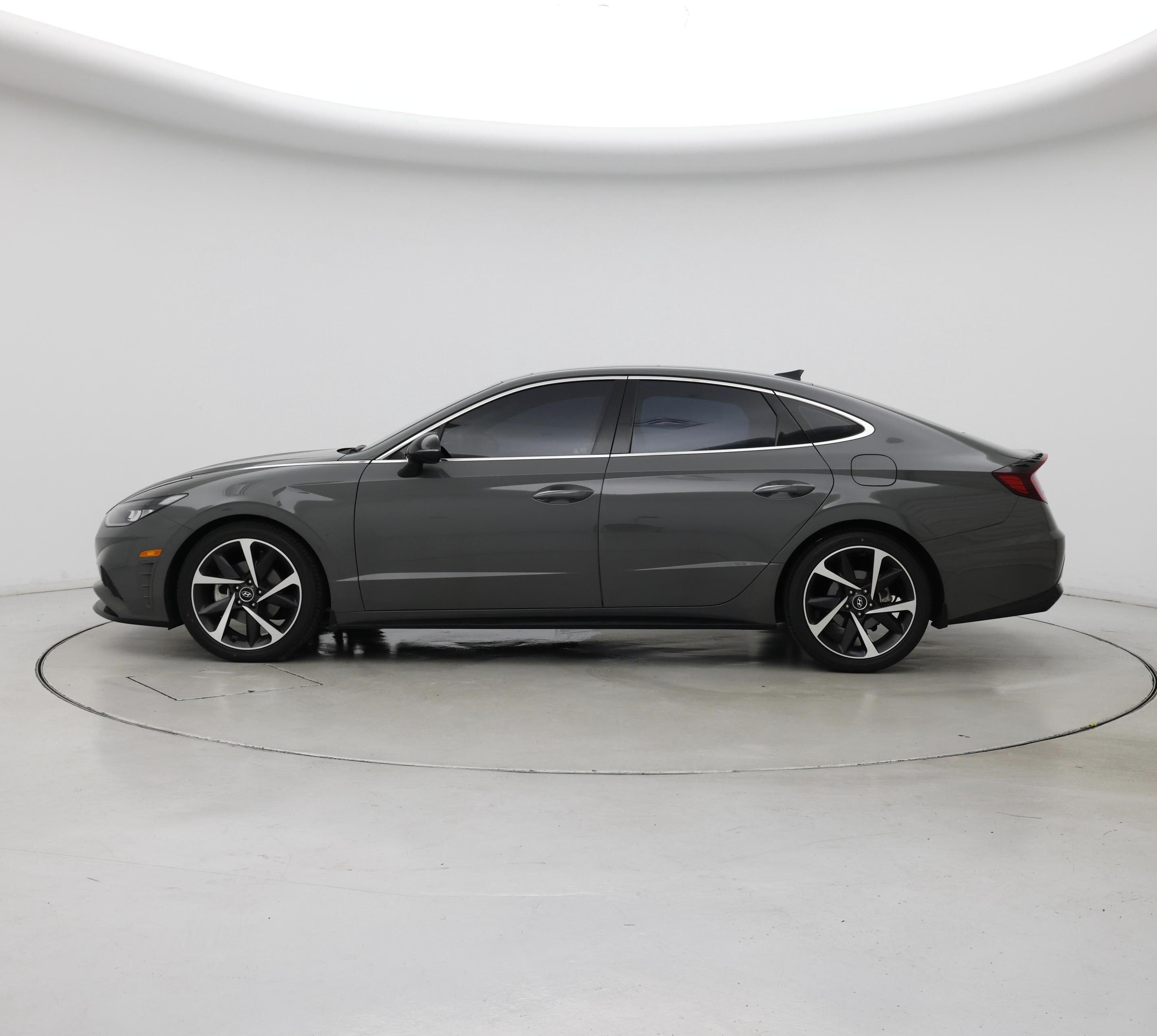 Thumbnail: 2021 Hyundai Sonata - 3