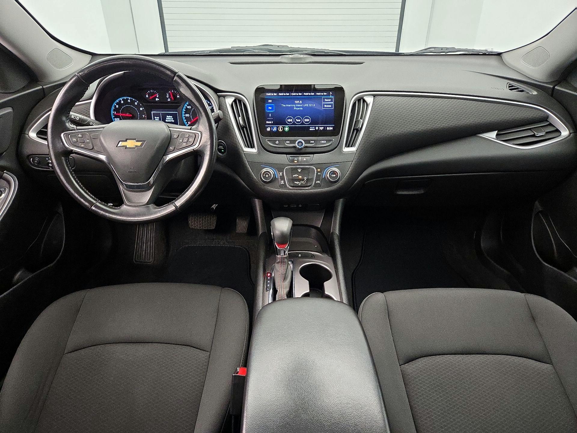Thumbnail: 2021 Chevrolet Malibu - 9