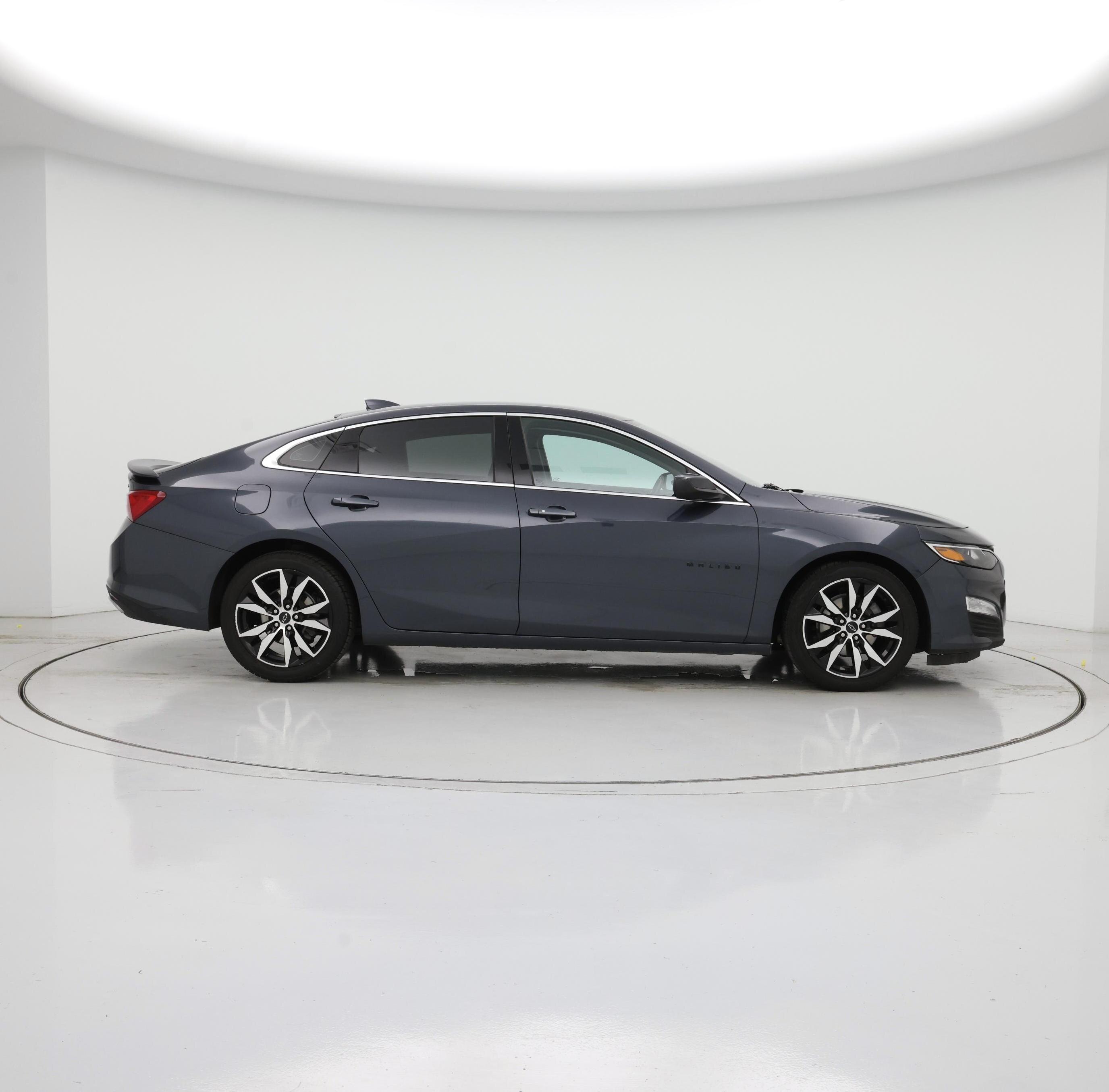 Thumbnail: 2021 Chevrolet Malibu - 7