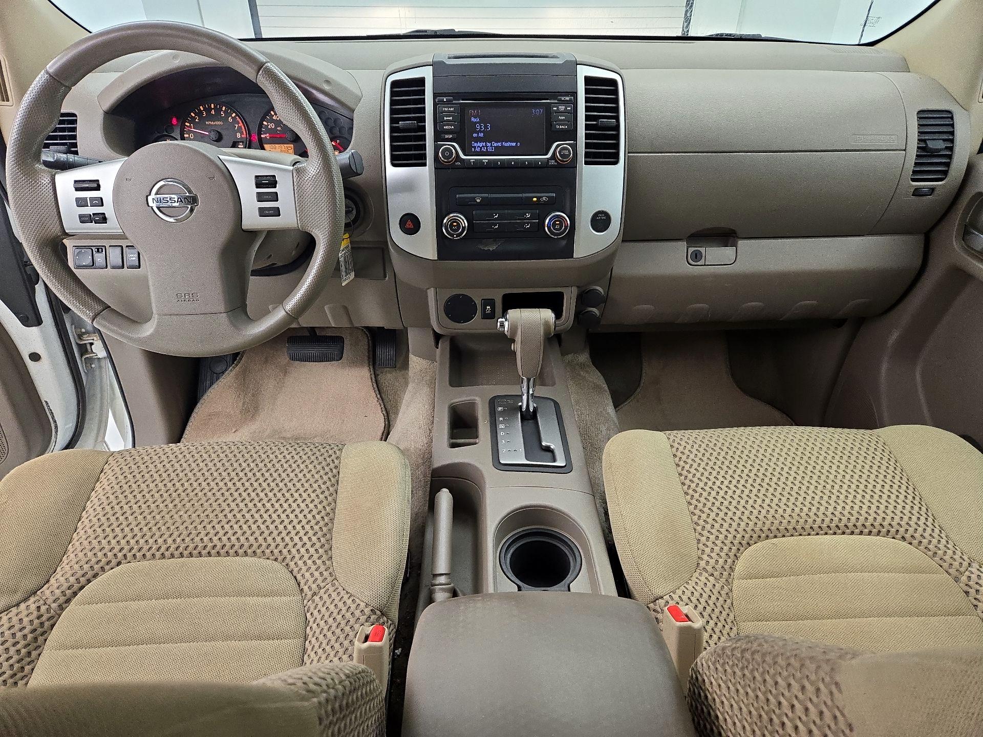 Thumbnail: 2015 Nissan Frontier - 9