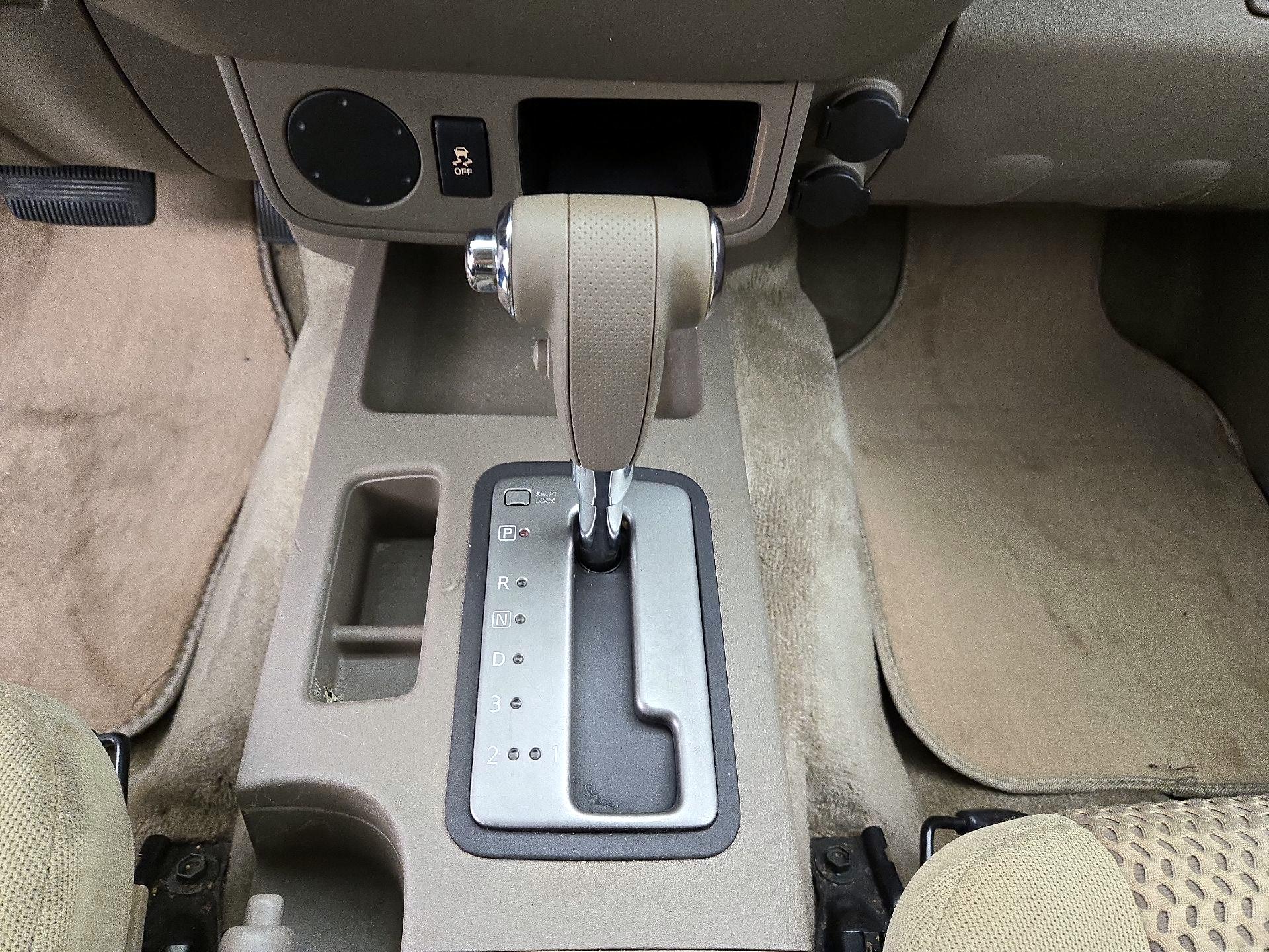 Thumbnail: 2015 Nissan Frontier - 16