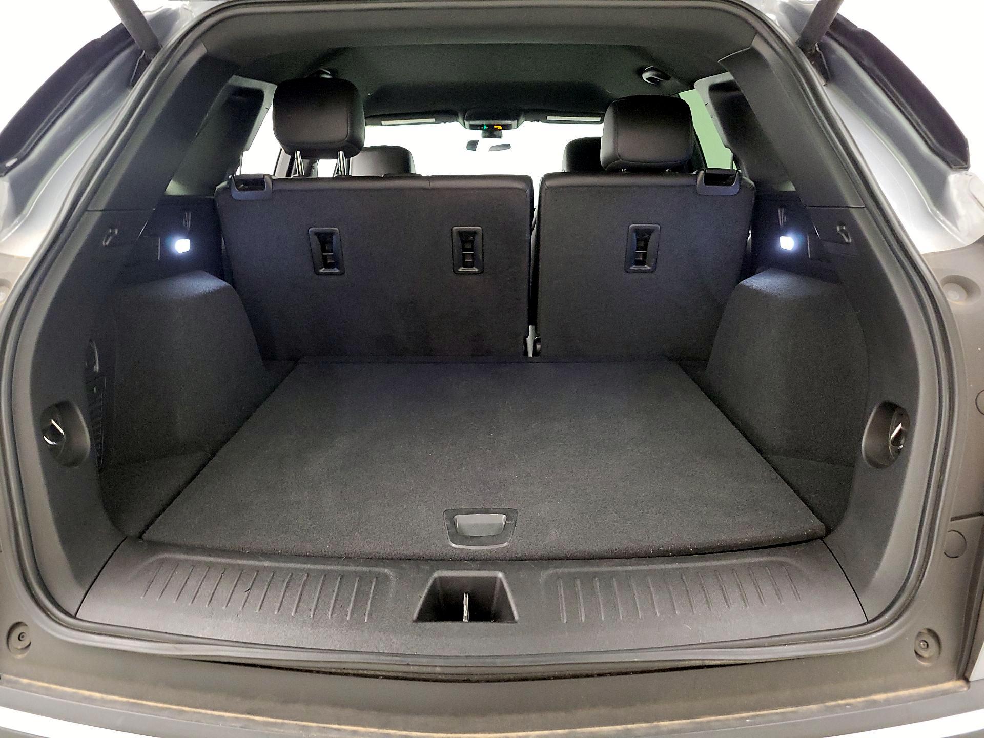 Thumbnail: 2020 Cadillac XT5 - 20