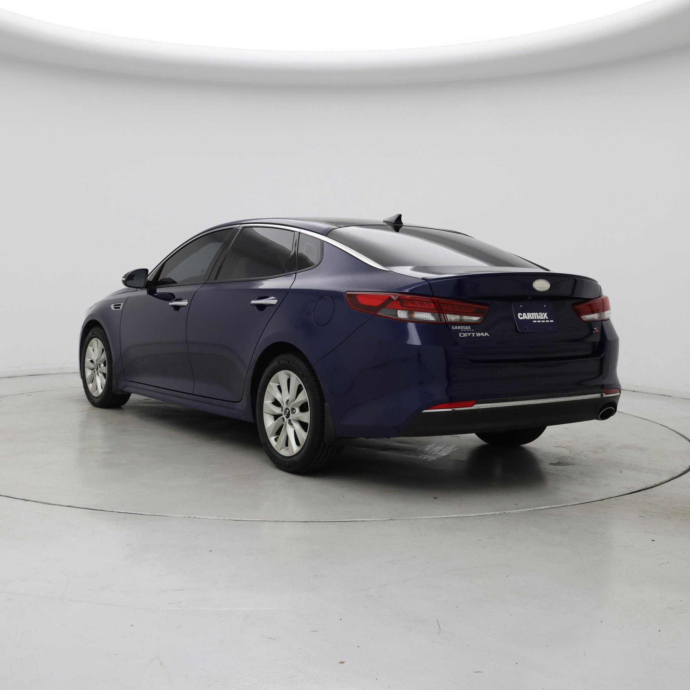 Thumbnail: 2018 Kia Optima - 2