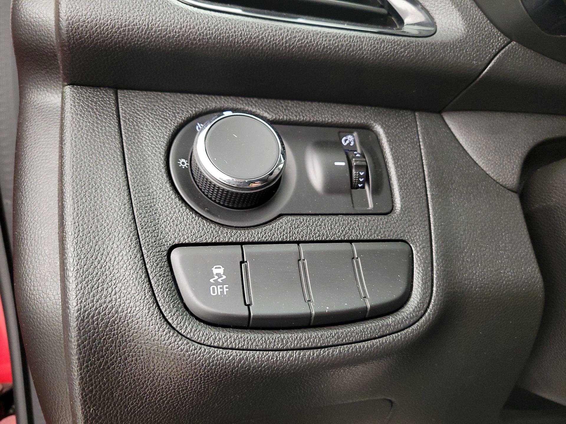 Thumbnail: 2017 Chevrolet Spark - 13