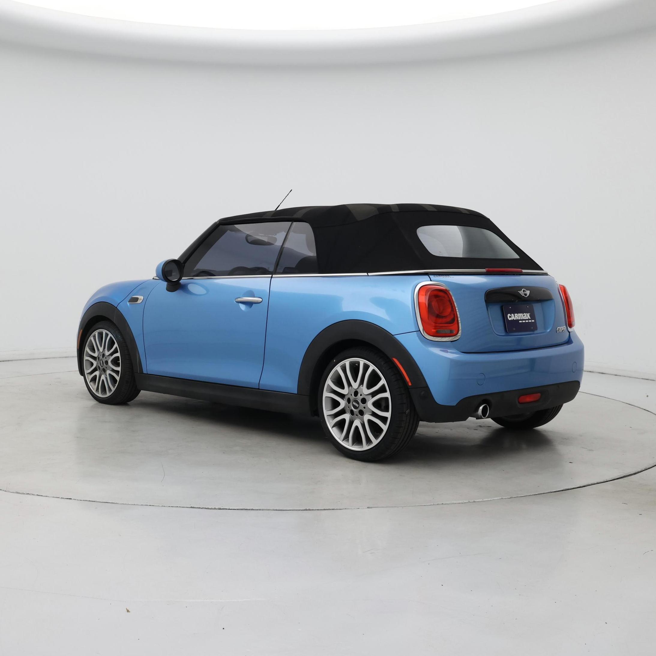 Thumbnail: 2017 MINI Cooper - 2