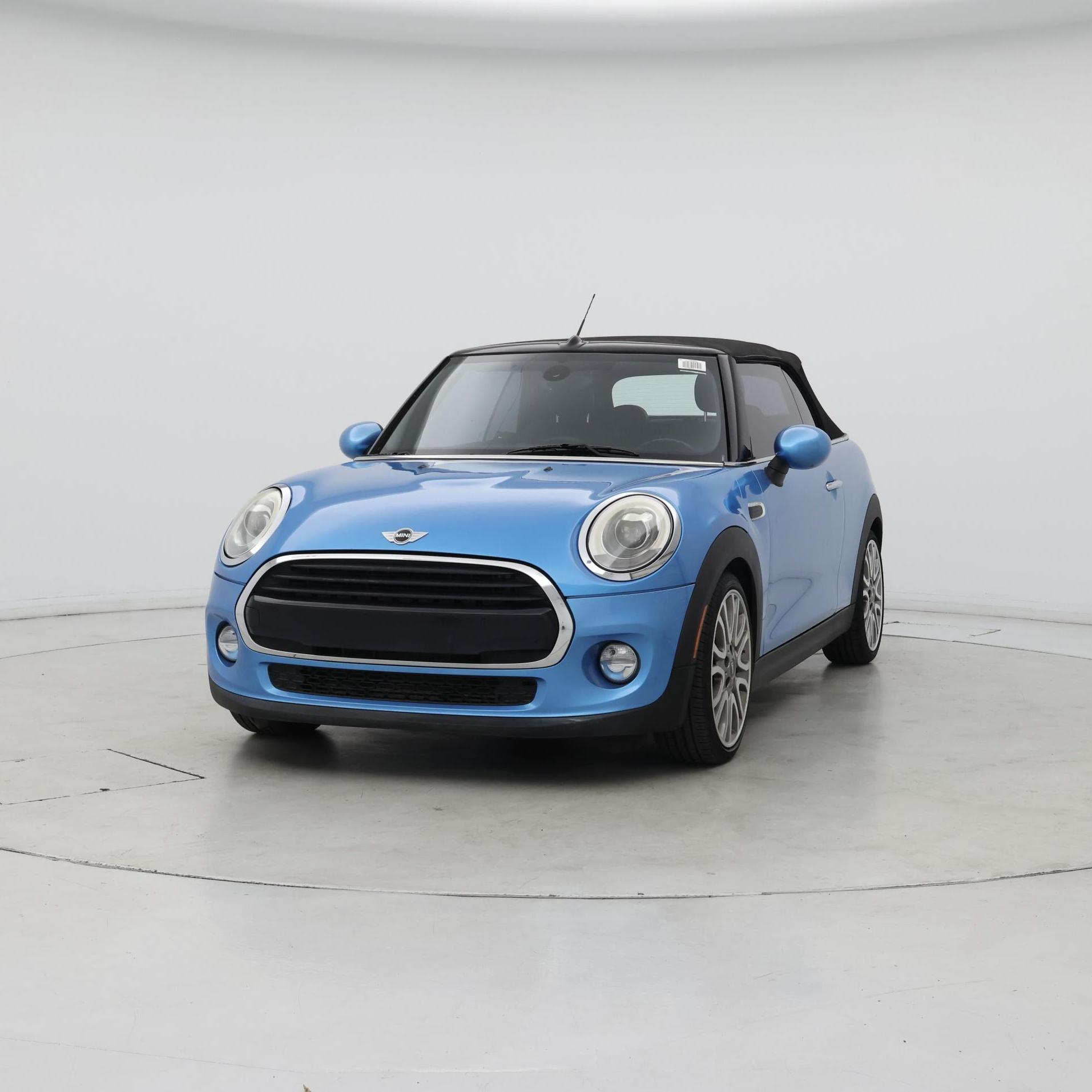Thumbnail: 2017 MINI Cooper - 4