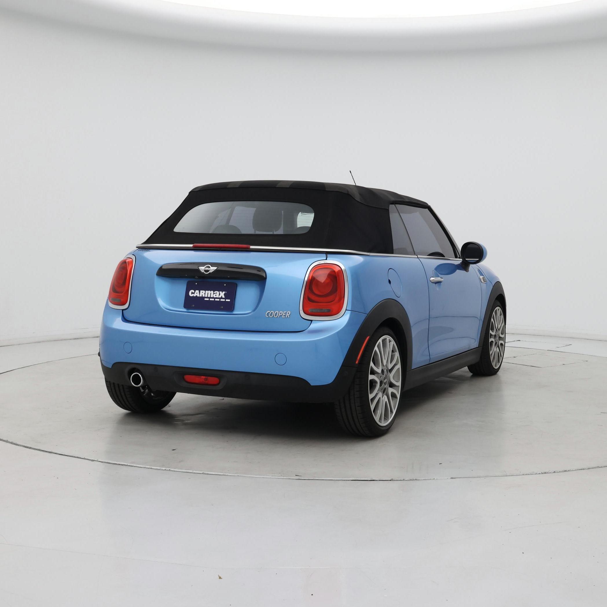 Thumbnail: 2017 MINI Cooper - 8