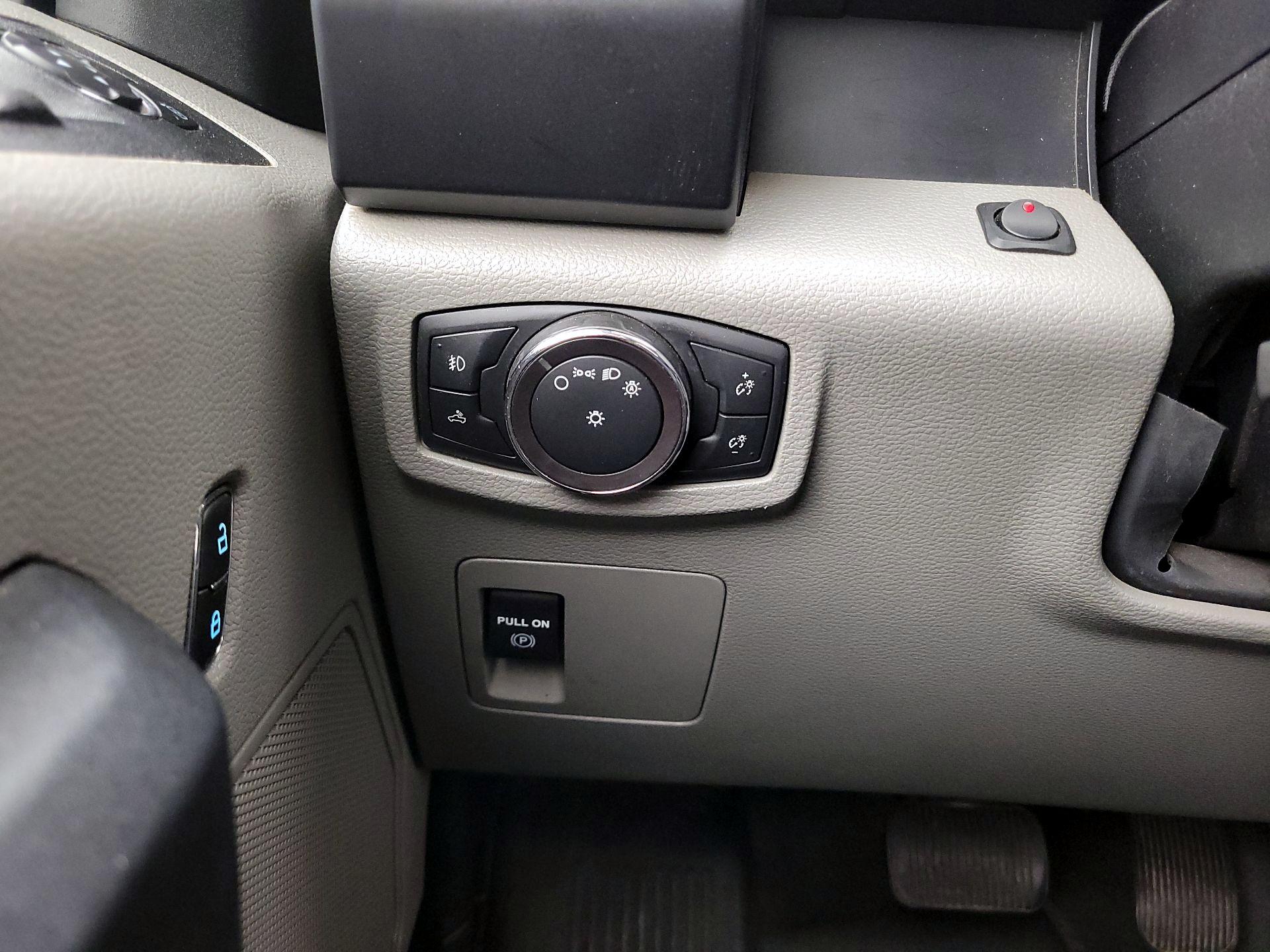 Thumbnail: 2019 Ford F-150 - 13