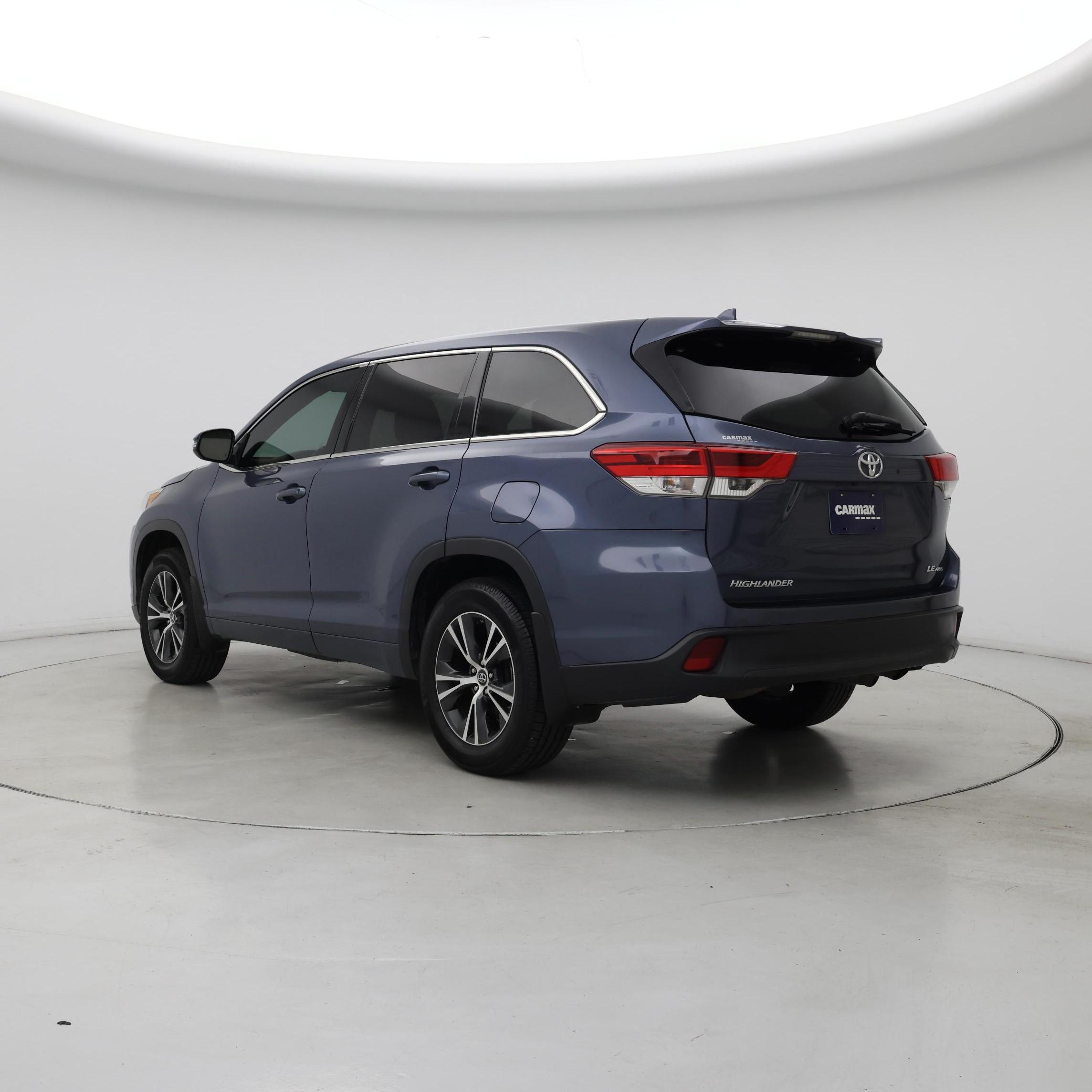 Thumbnail: 2017 Toyota Highlander - 2