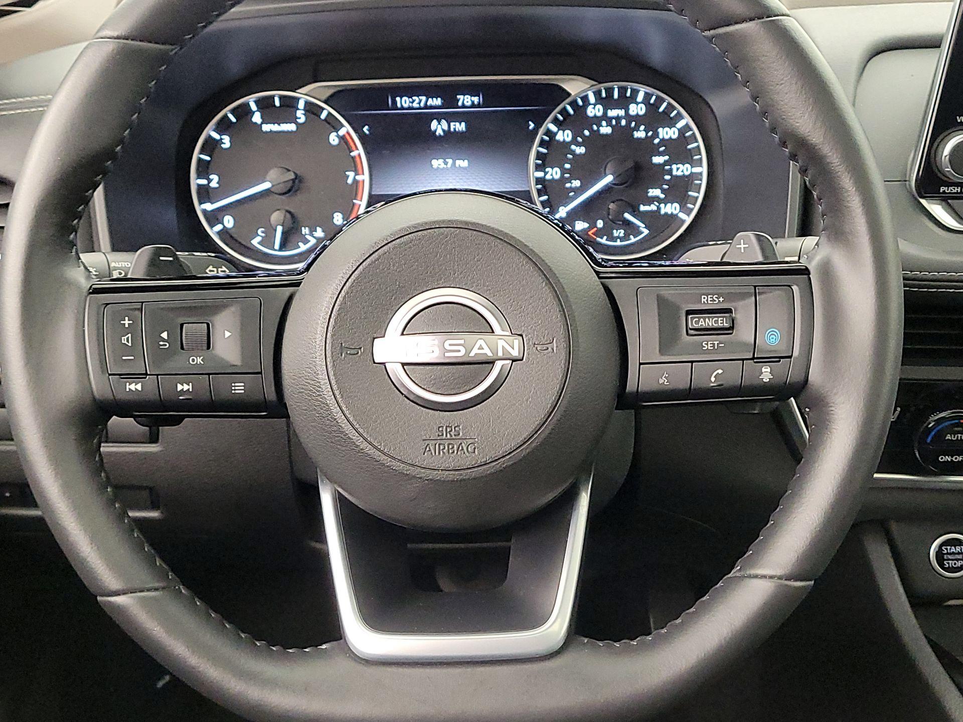 Thumbnail: 2023 Nissan Rogue - 10