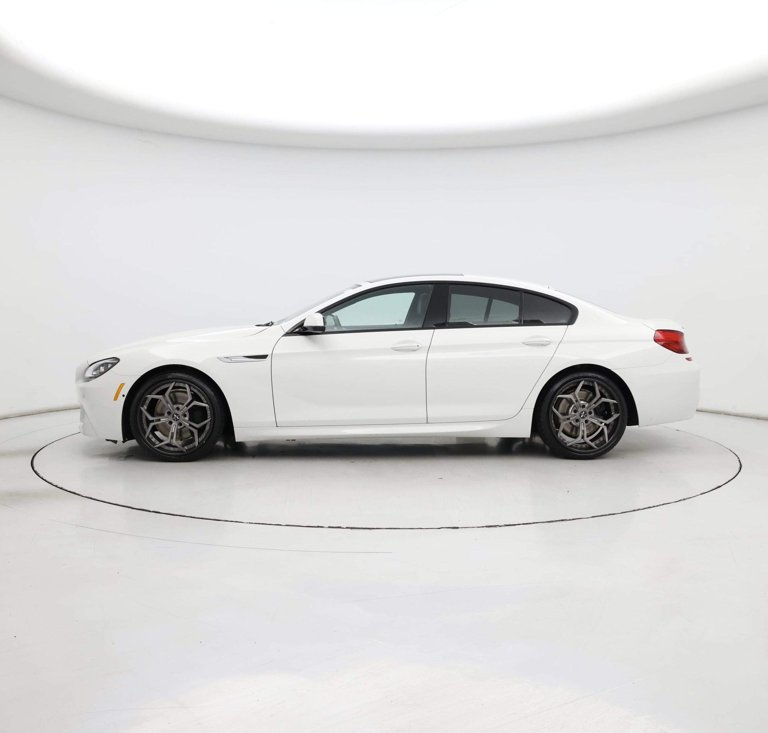 Thumbnail: 2015 BMW 6 Series - 3