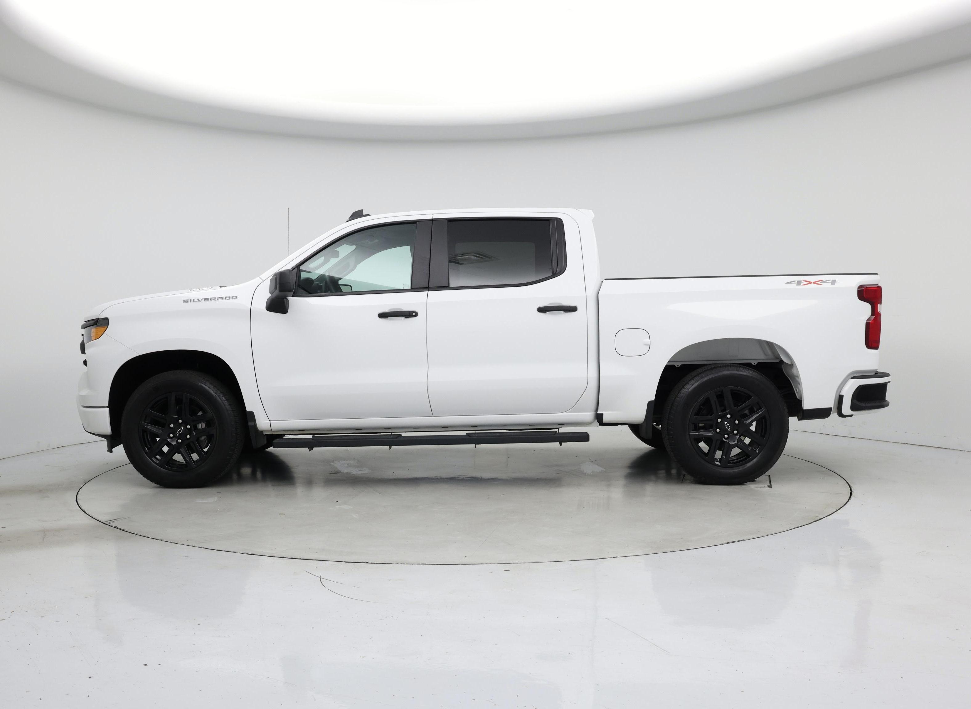 Thumbnail: 2024 Chevrolet Silverado 1500 - 3