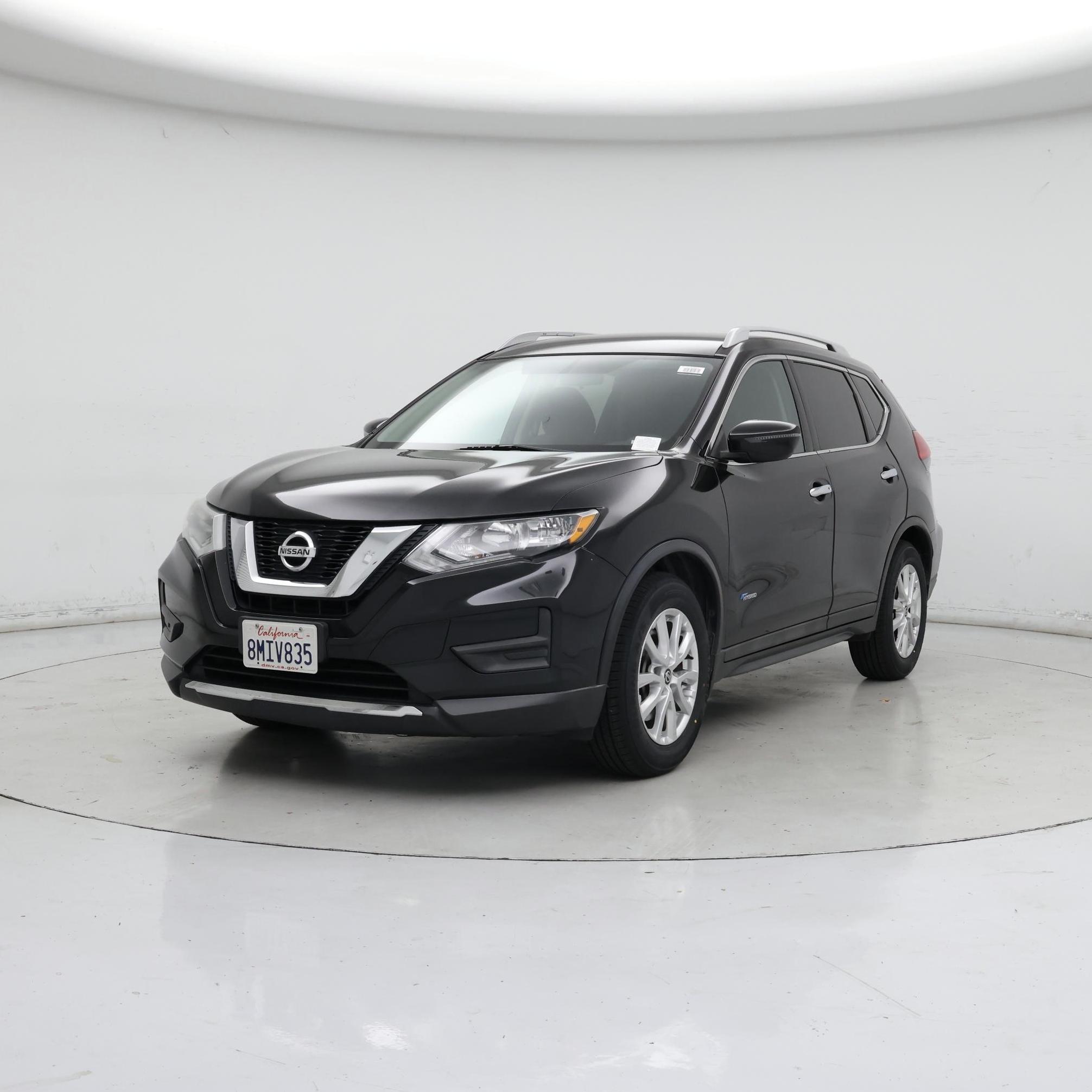 Thumbnail: 2017 Nissan Rogue - 4