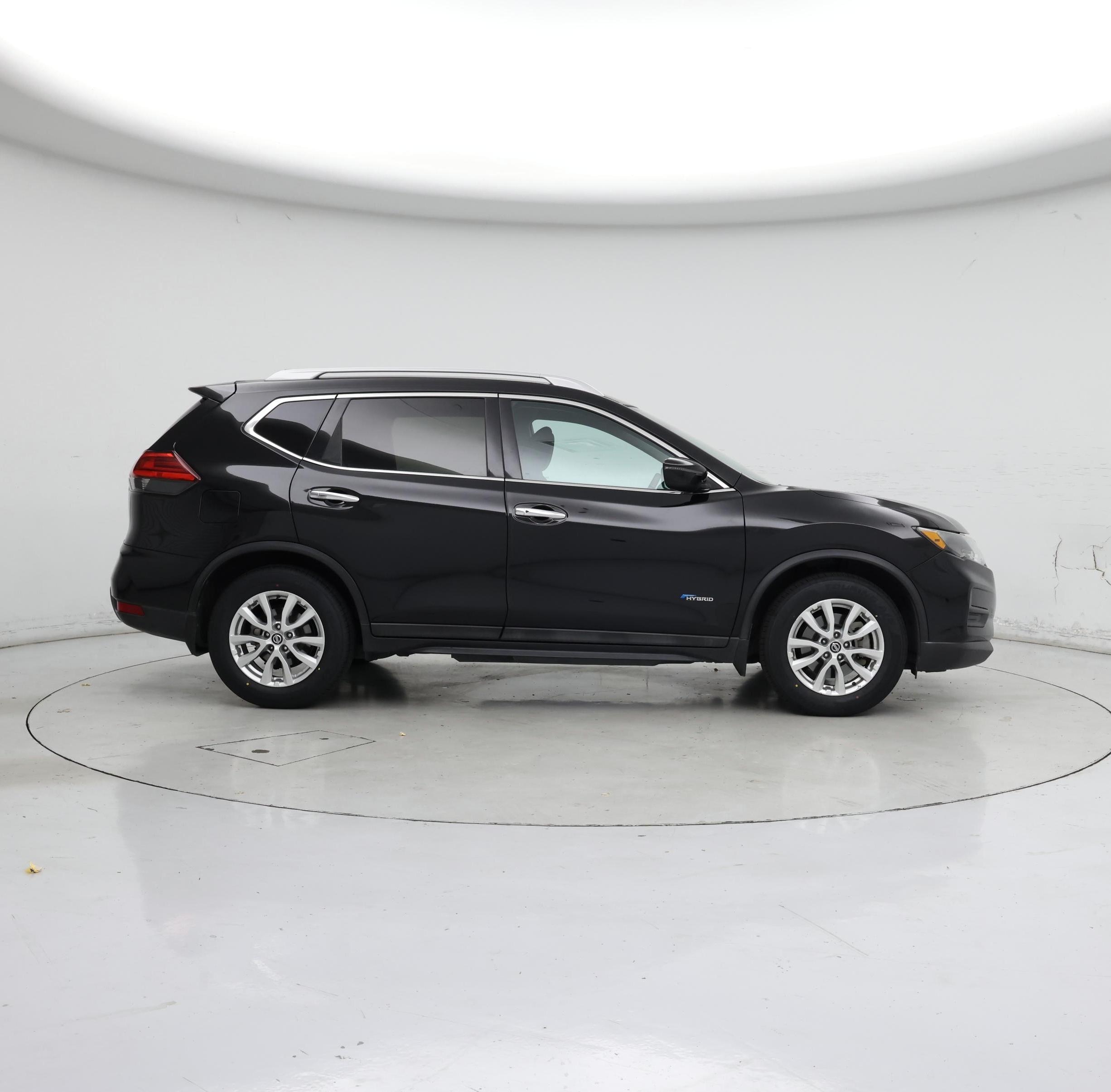 Thumbnail: 2017 Nissan Rogue - 7