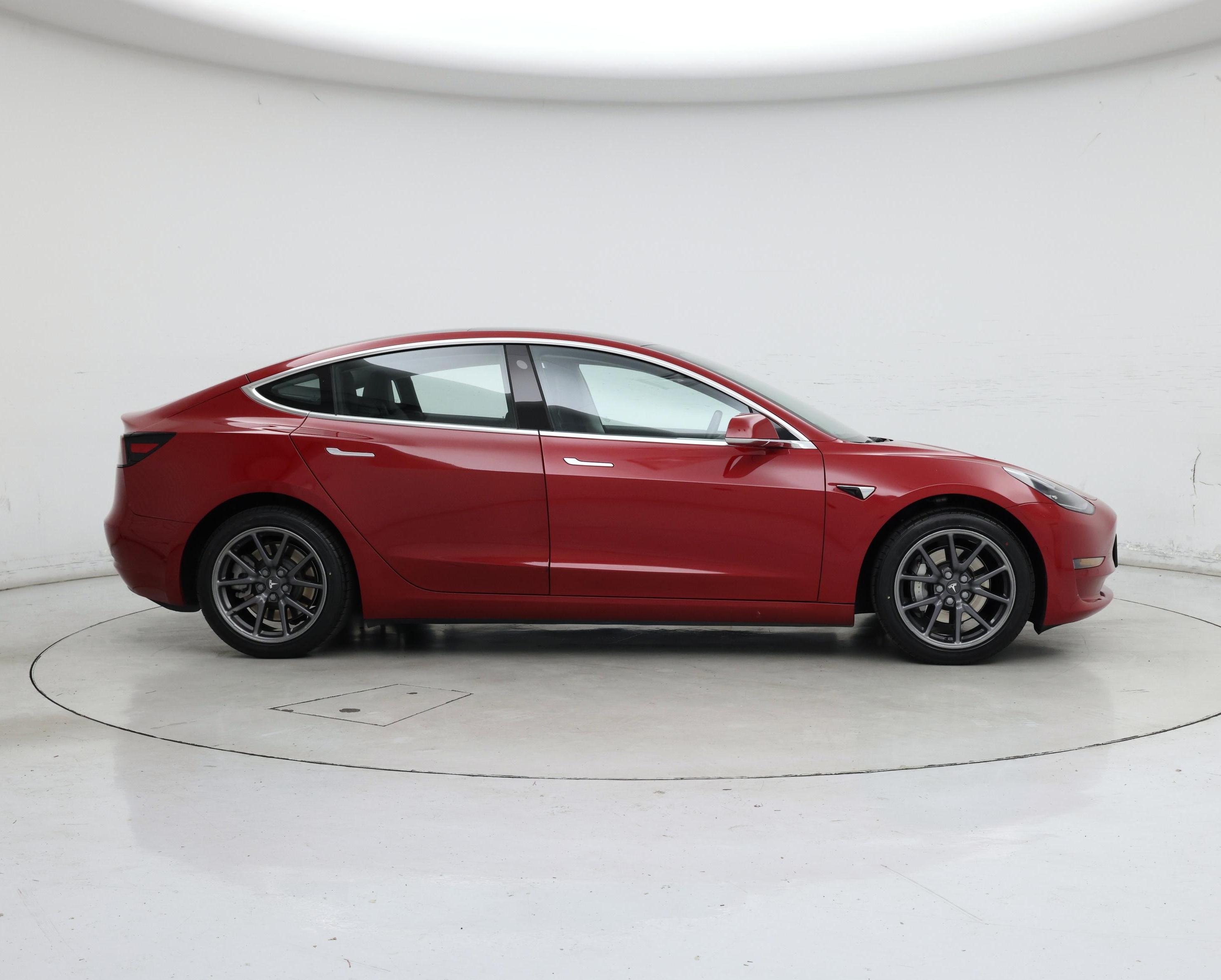 Thumbnail: 2018 Tesla Model 3 - 7